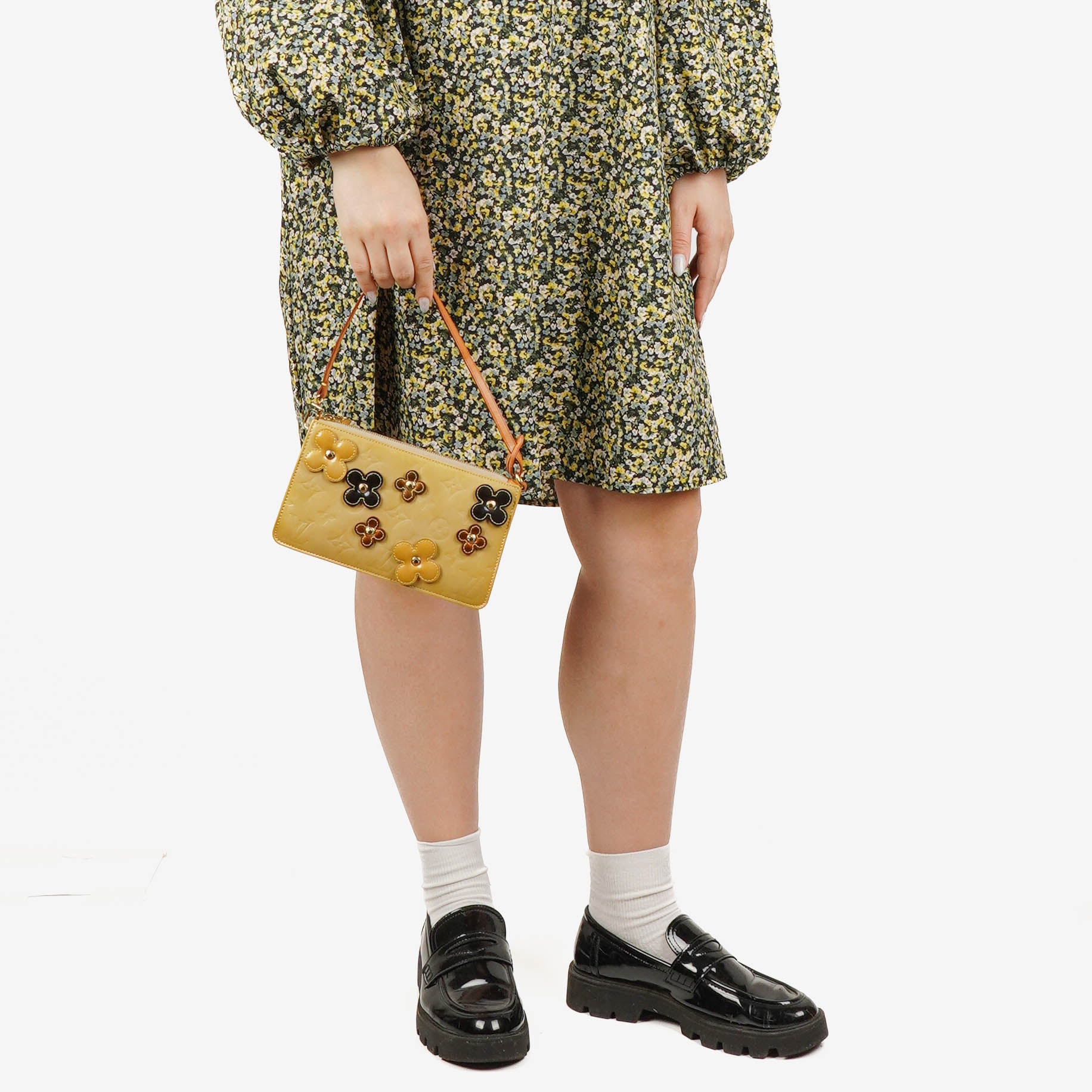 Louis Vuitton Vernis Lexington Fleurs Pochette