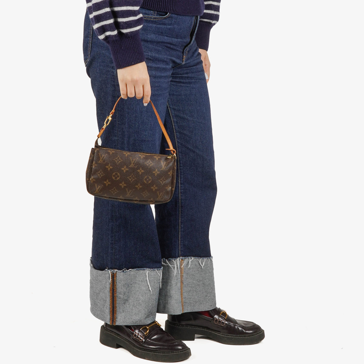 Louis Vuitton Pochette Accessoires Monogram Canvas Clutch Handbag