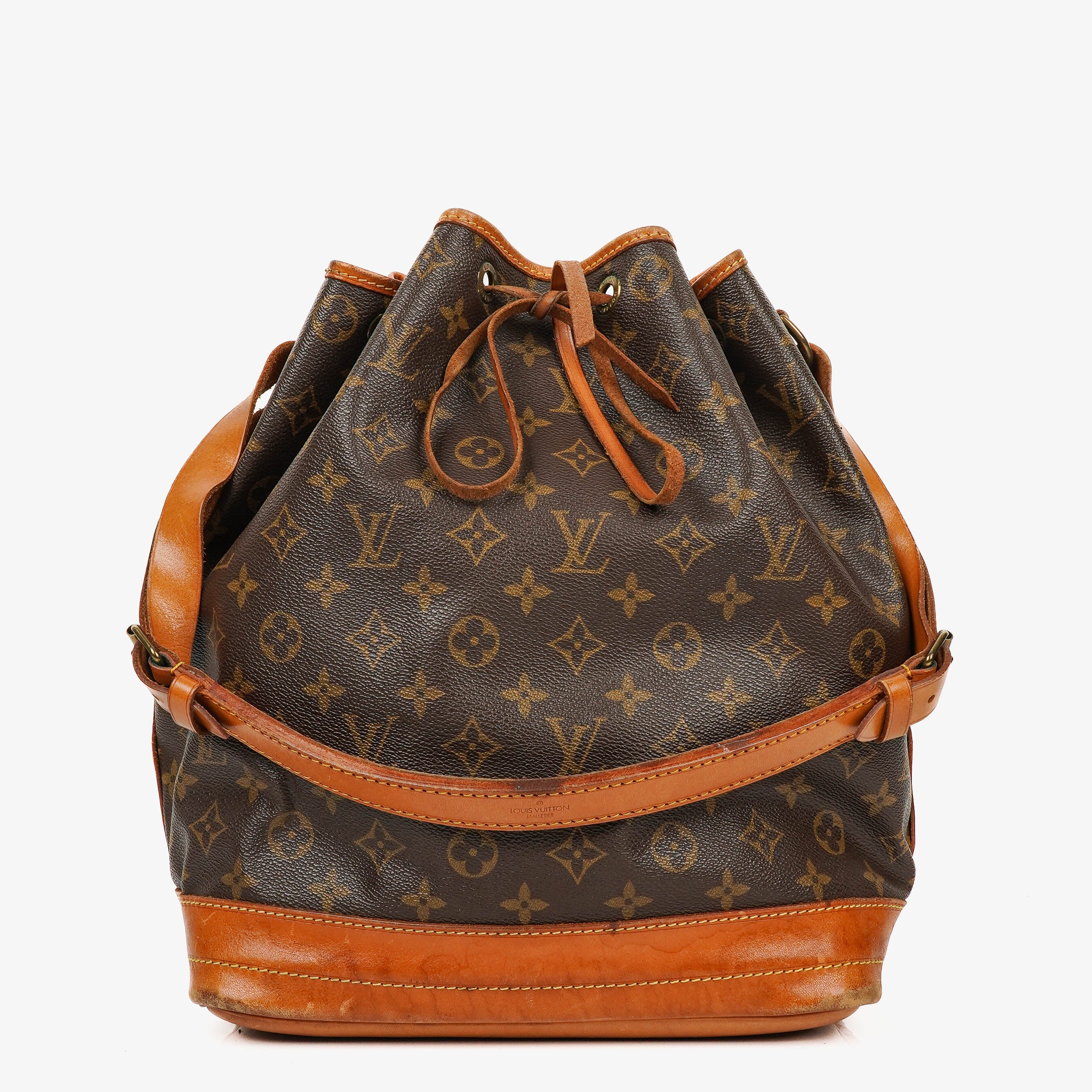 Louis Vuitton Noe Grande GM Monogram Canvas Shoulder Bag