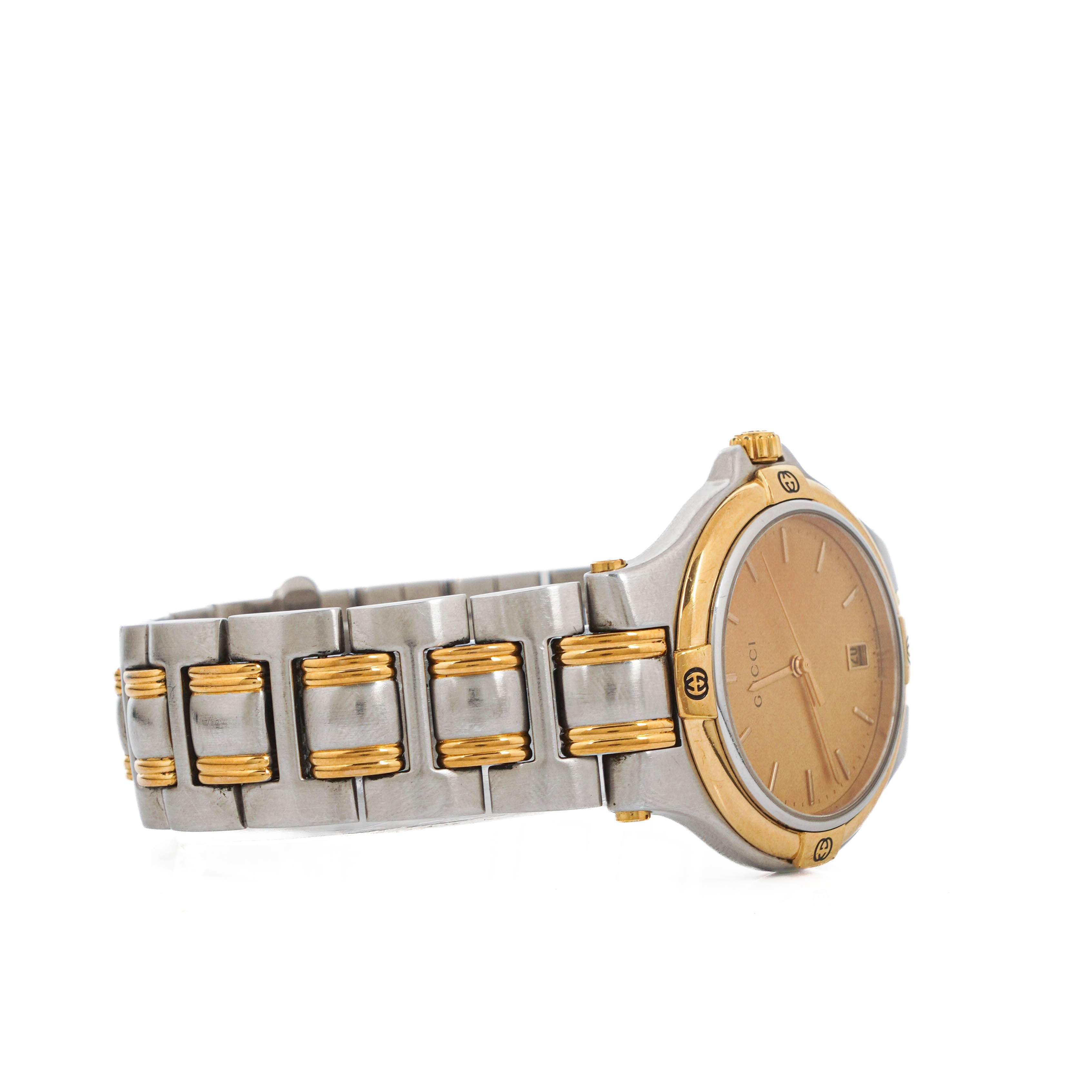 Gucci 9040M Round Stainless Steel Case With Gold-Tone Accents Watch