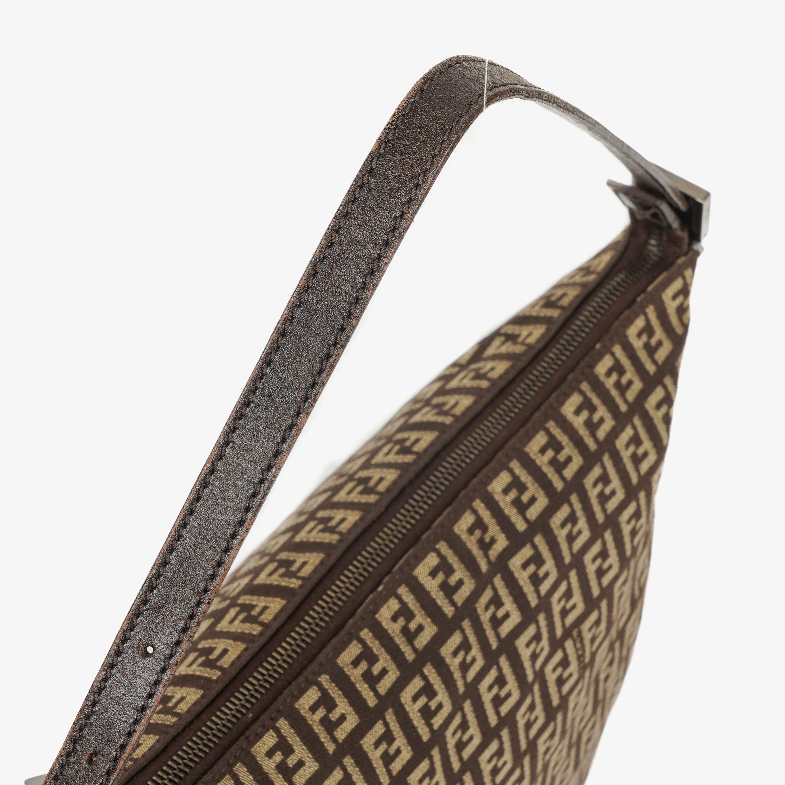 Fendi Zucchino Oyster Tasche