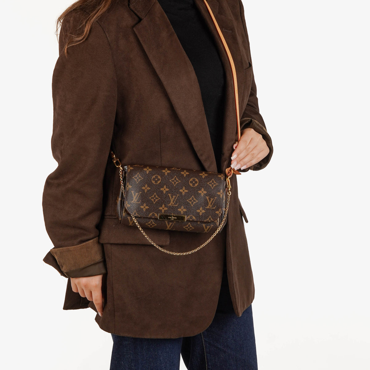 Louis Vuitton Favorite PM Monogram Canvas Shoulder Bag