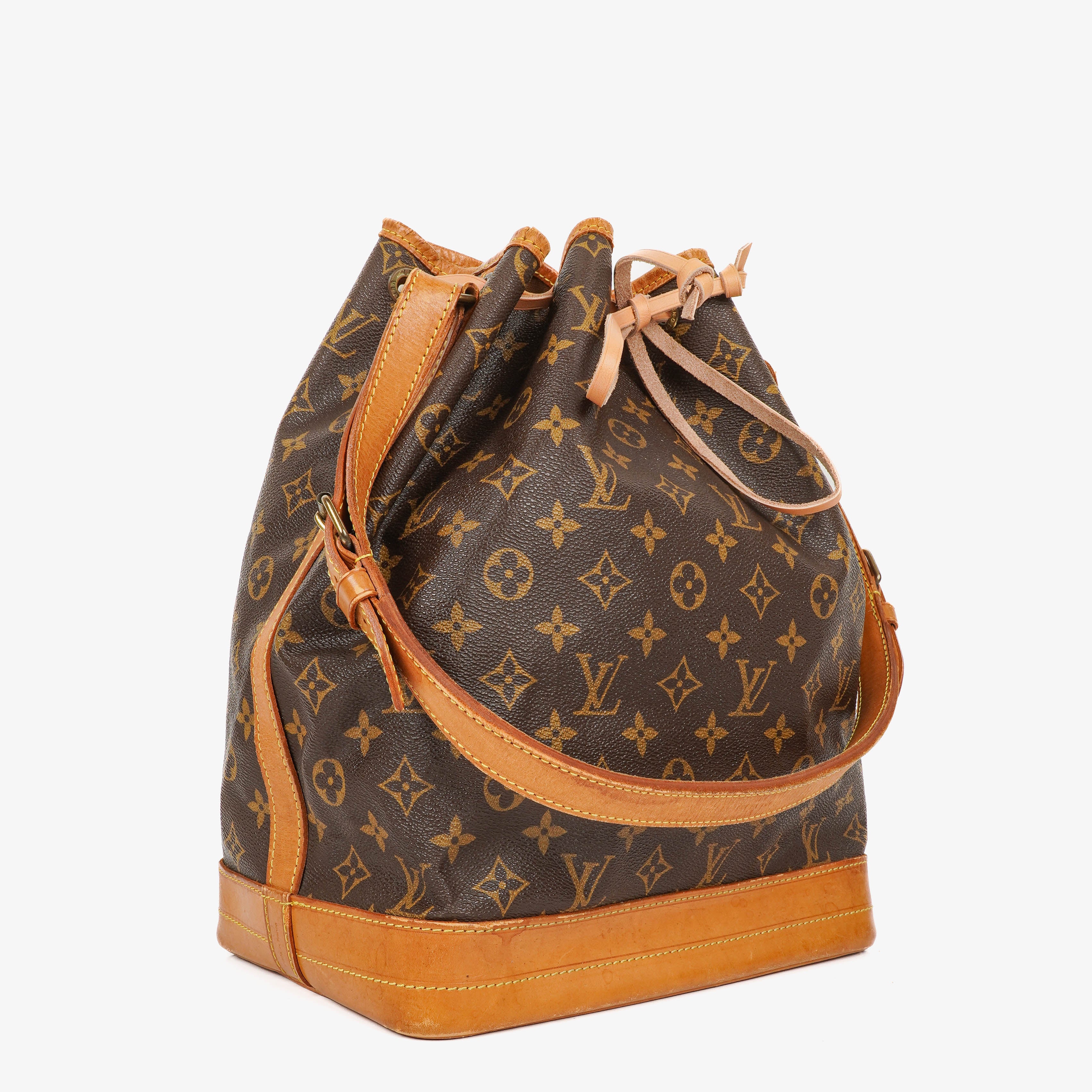Louis Vuitton Noe GM Monogram Canvas Shoulder Bag