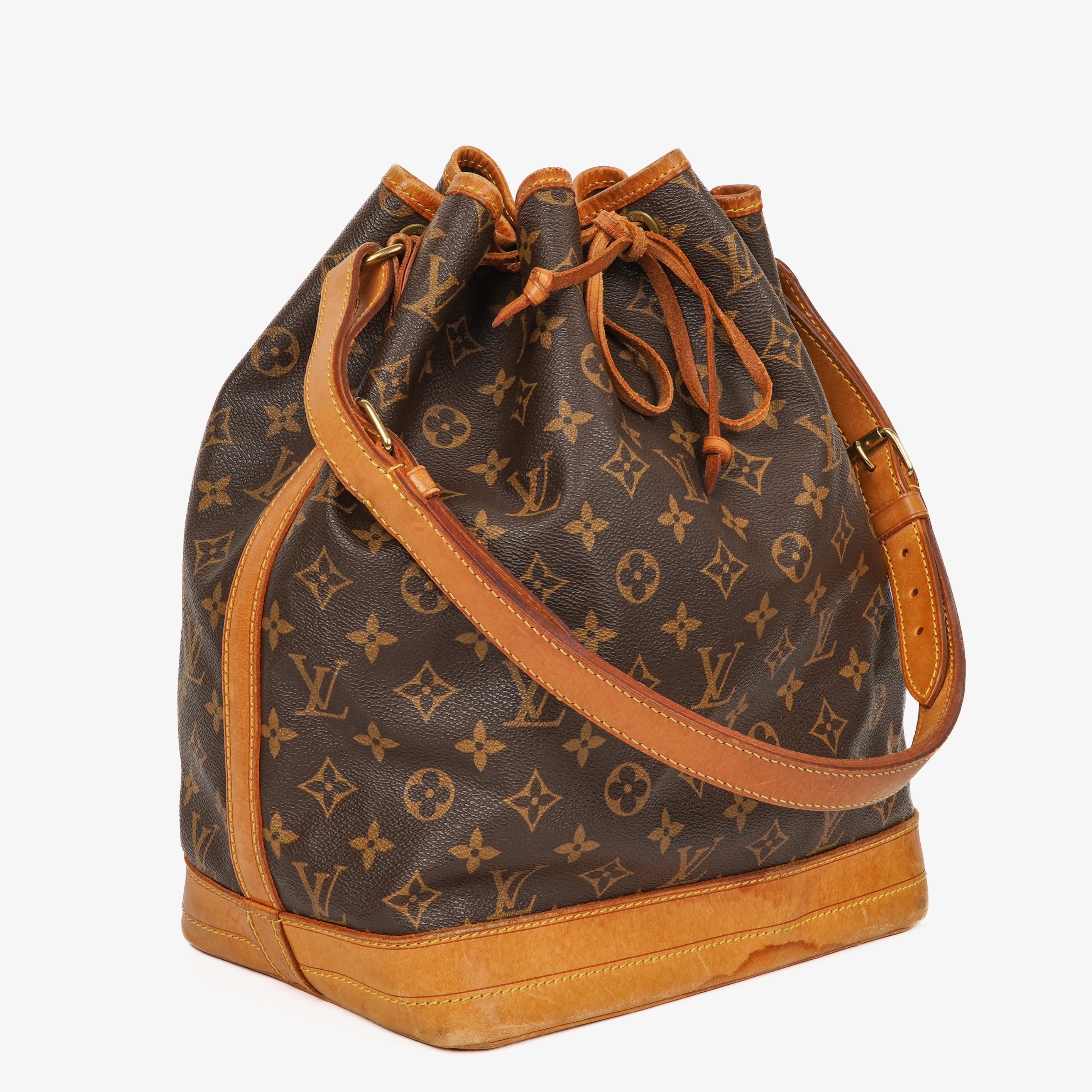 Louis Vuitton Noe Grande GM Monogram Canvas Shoulder Bag
