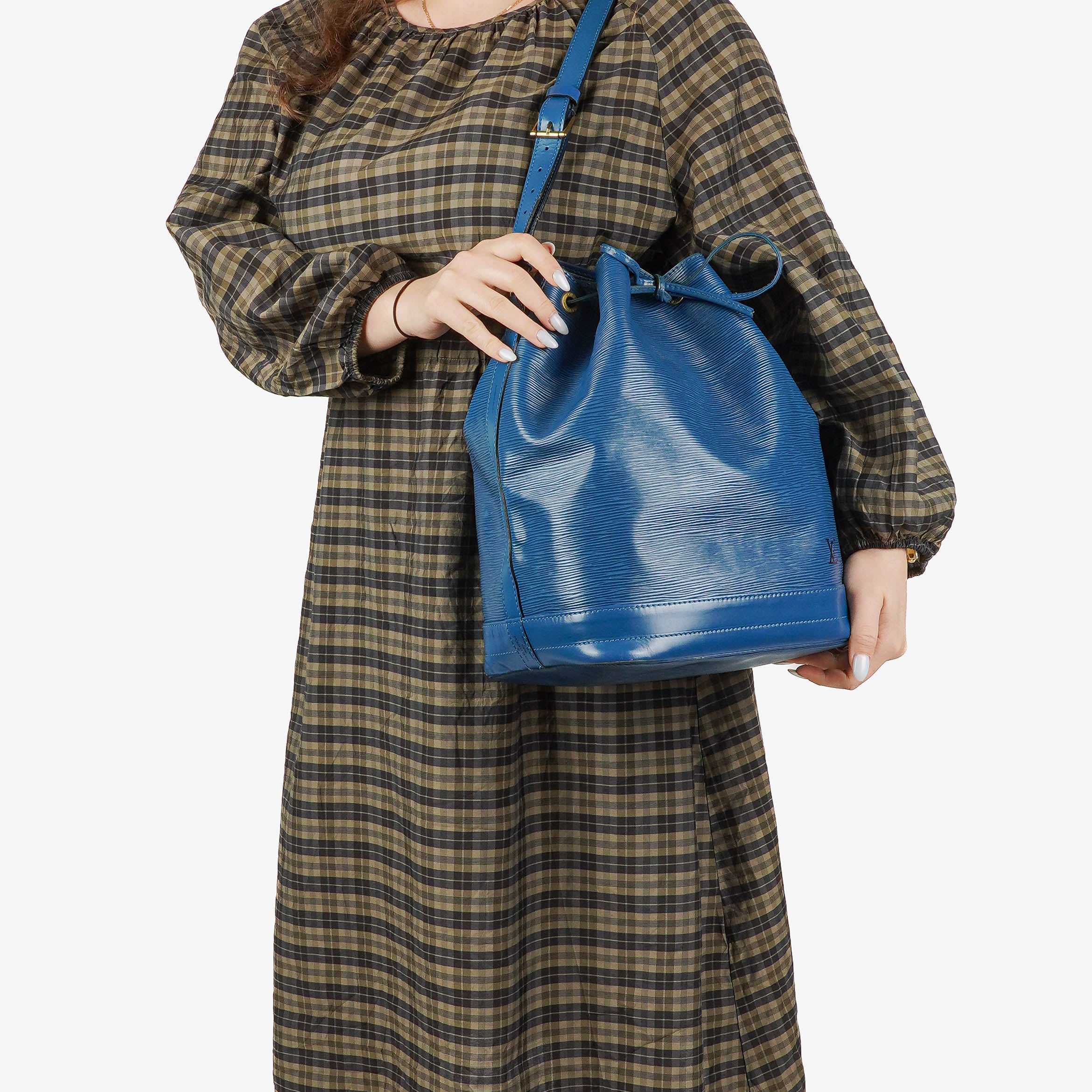Louis Vuitton Noe Grande GM Blaue EPI Leder Schultertasche