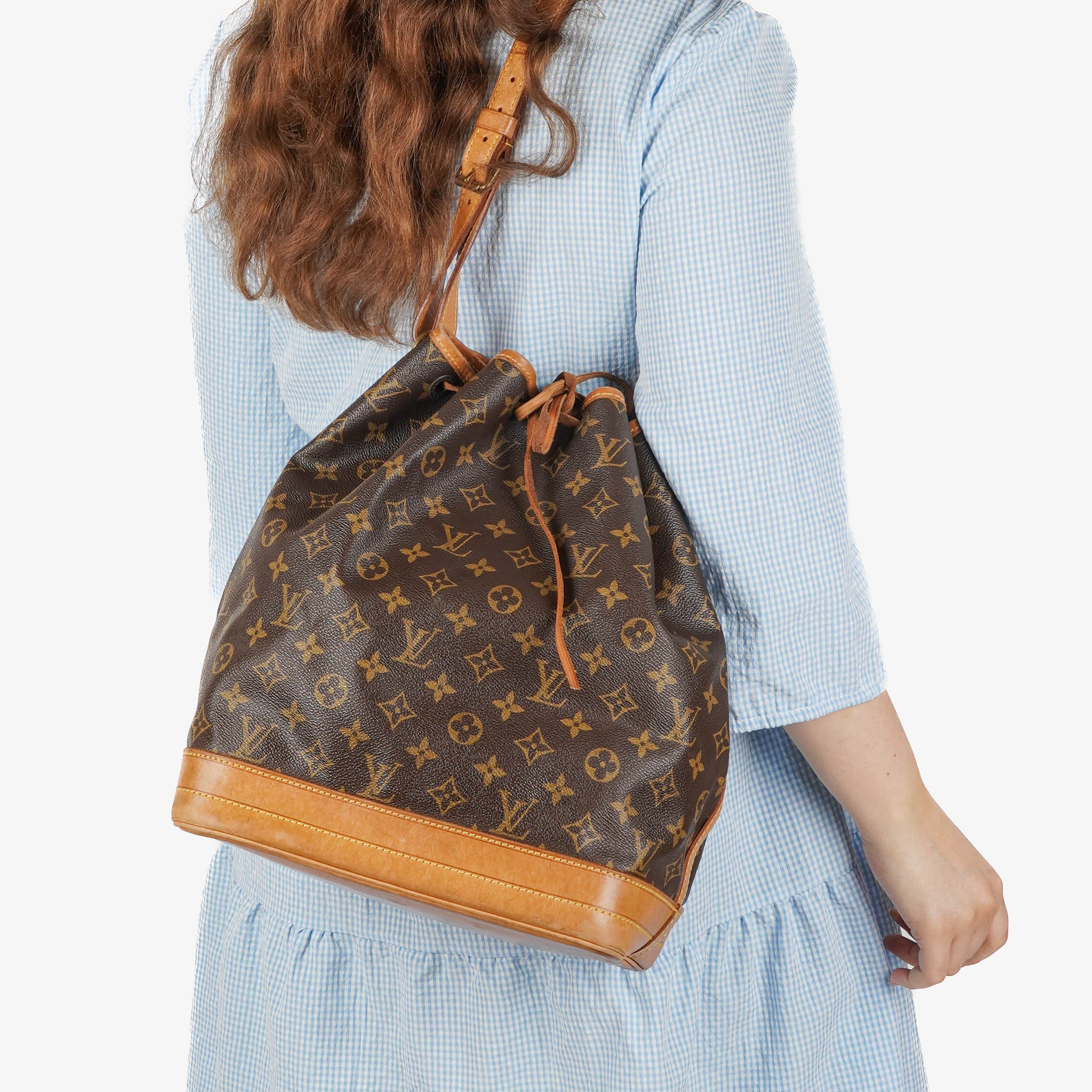 Louis Vuitton Noe Grande GM Monogram Canvas Shoulder Bag