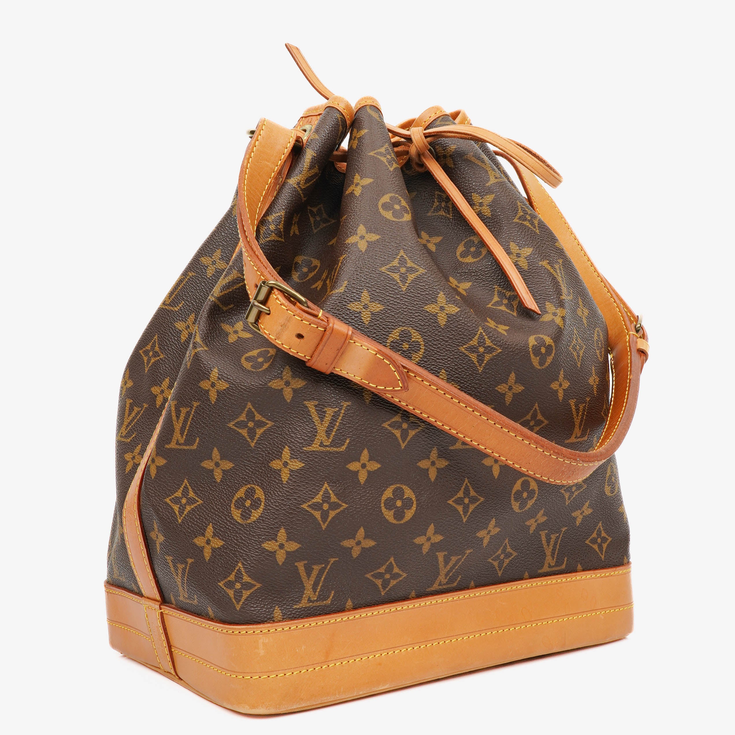 Louis Vuitton Noe GM Monogram Canvas Shoulder Bag