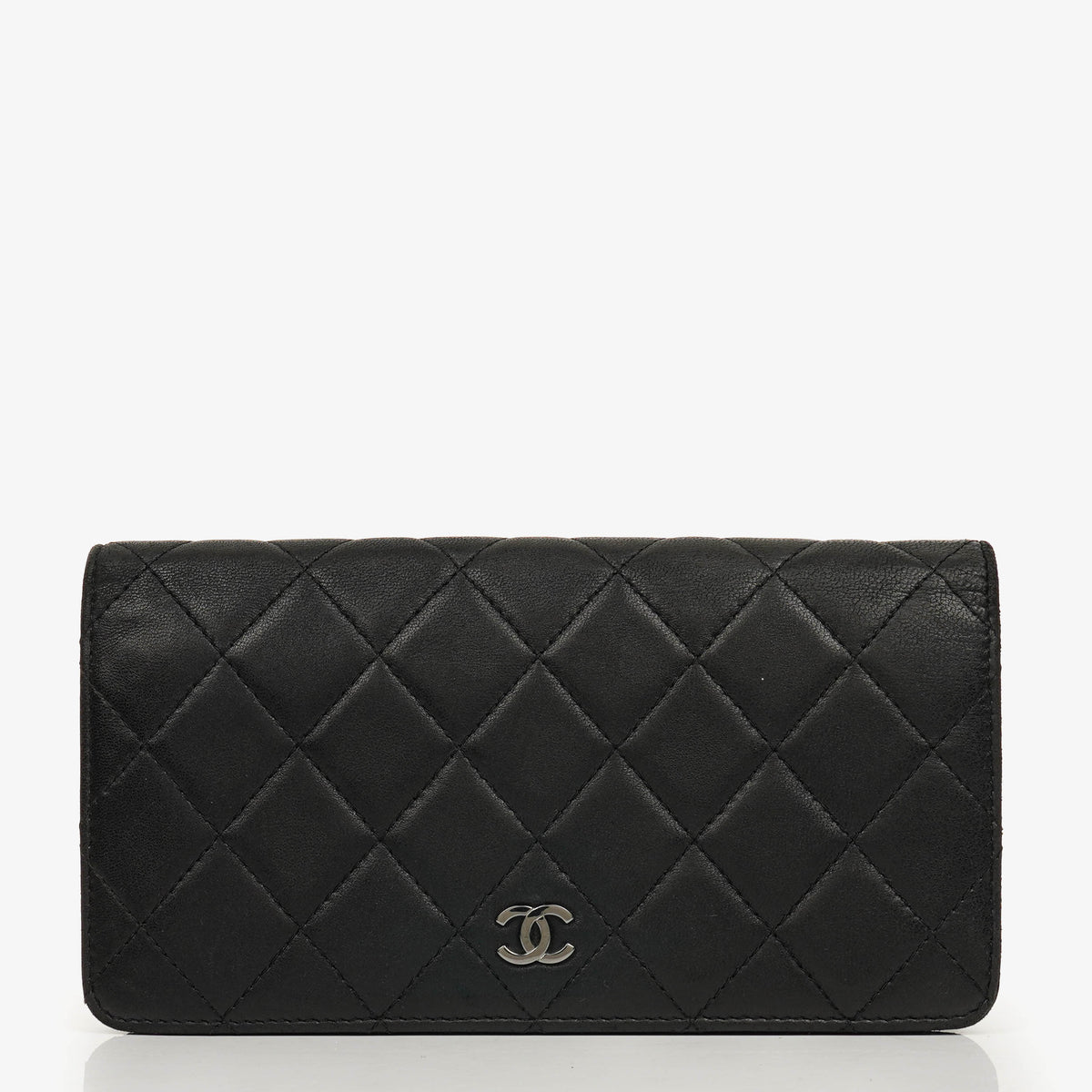 Chanel Black Lambskin Quilted Yen Wallet 
