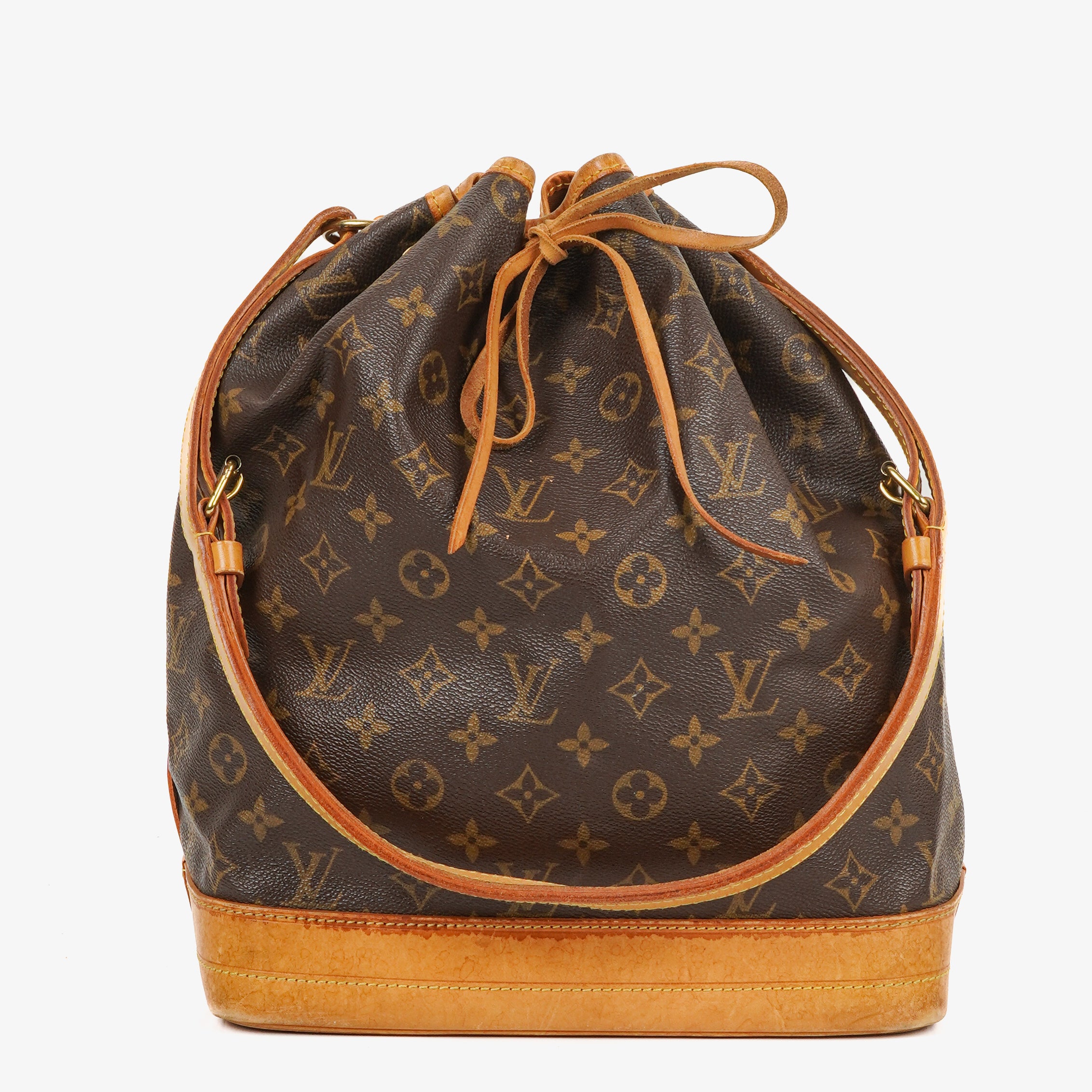 Louis Vuitton Noe Grande GM Monogram Canvas Shoulder Bag