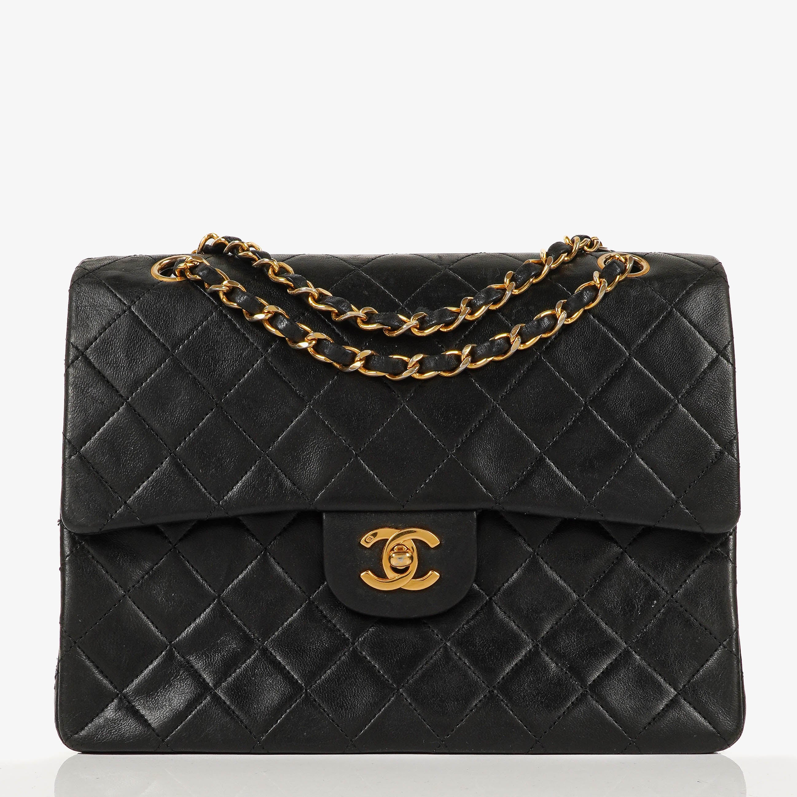 Chanel Medium Classic Vintage Double Flap Bag Black Quilted Lambskin 24K Gold-Plated Hardware