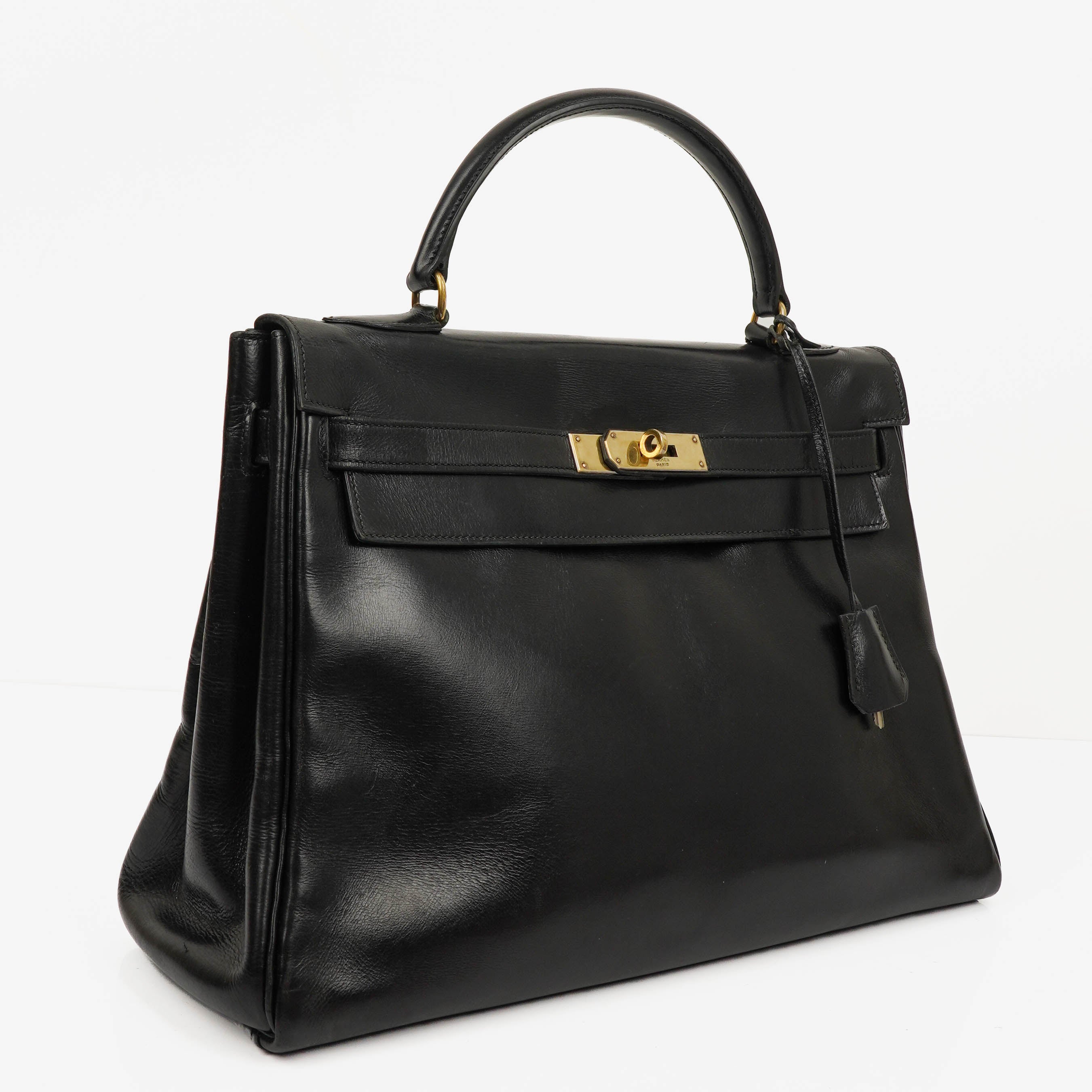 Hermes Vintage Kelly 32 Retourne In Black Box Calf With Gold Hardware