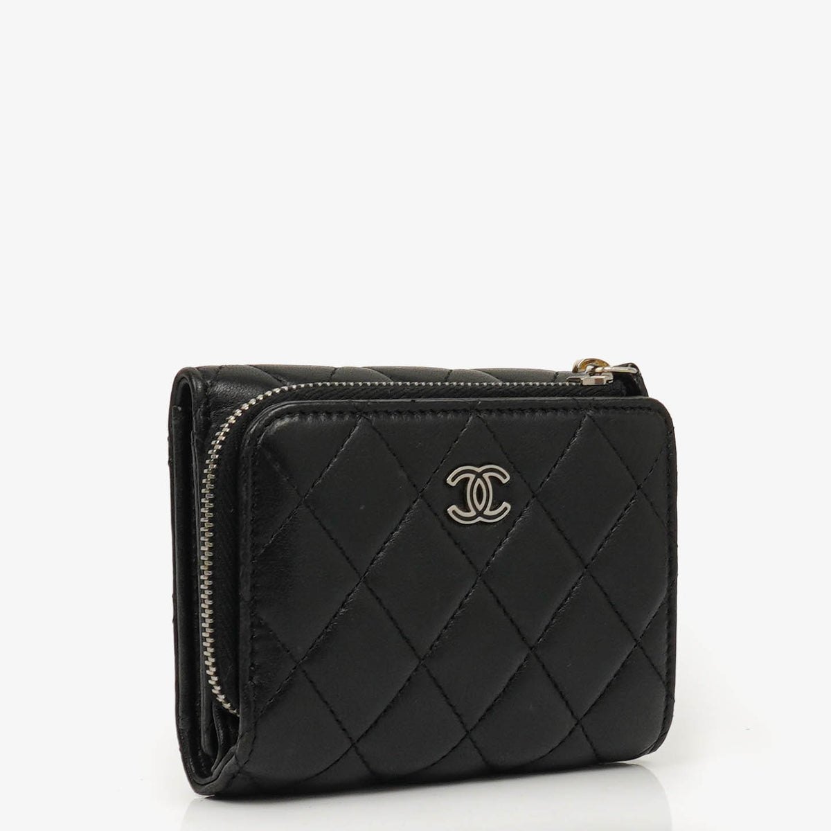 Chanel Black Lambskin Quilted Wallet