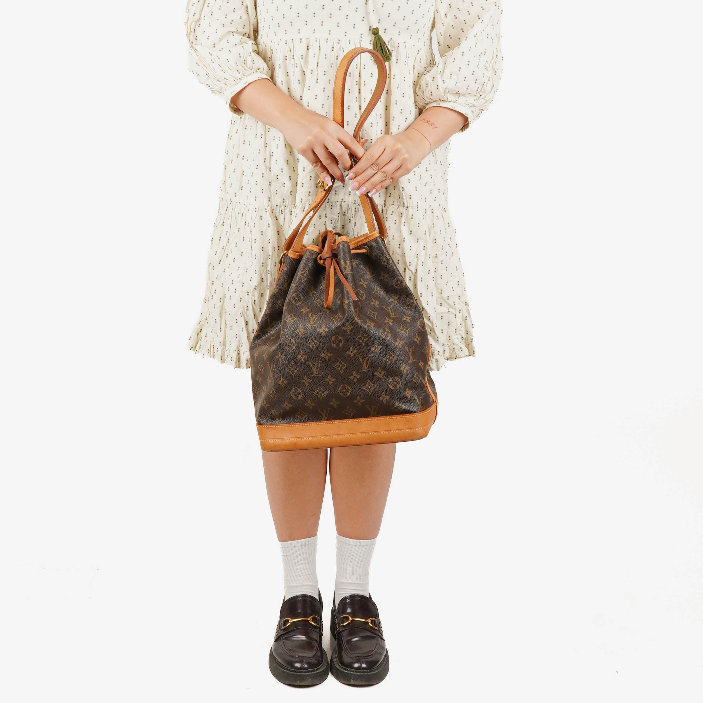 Louis Vuitton Noe GM Monogram Canvas Shoulder Bag