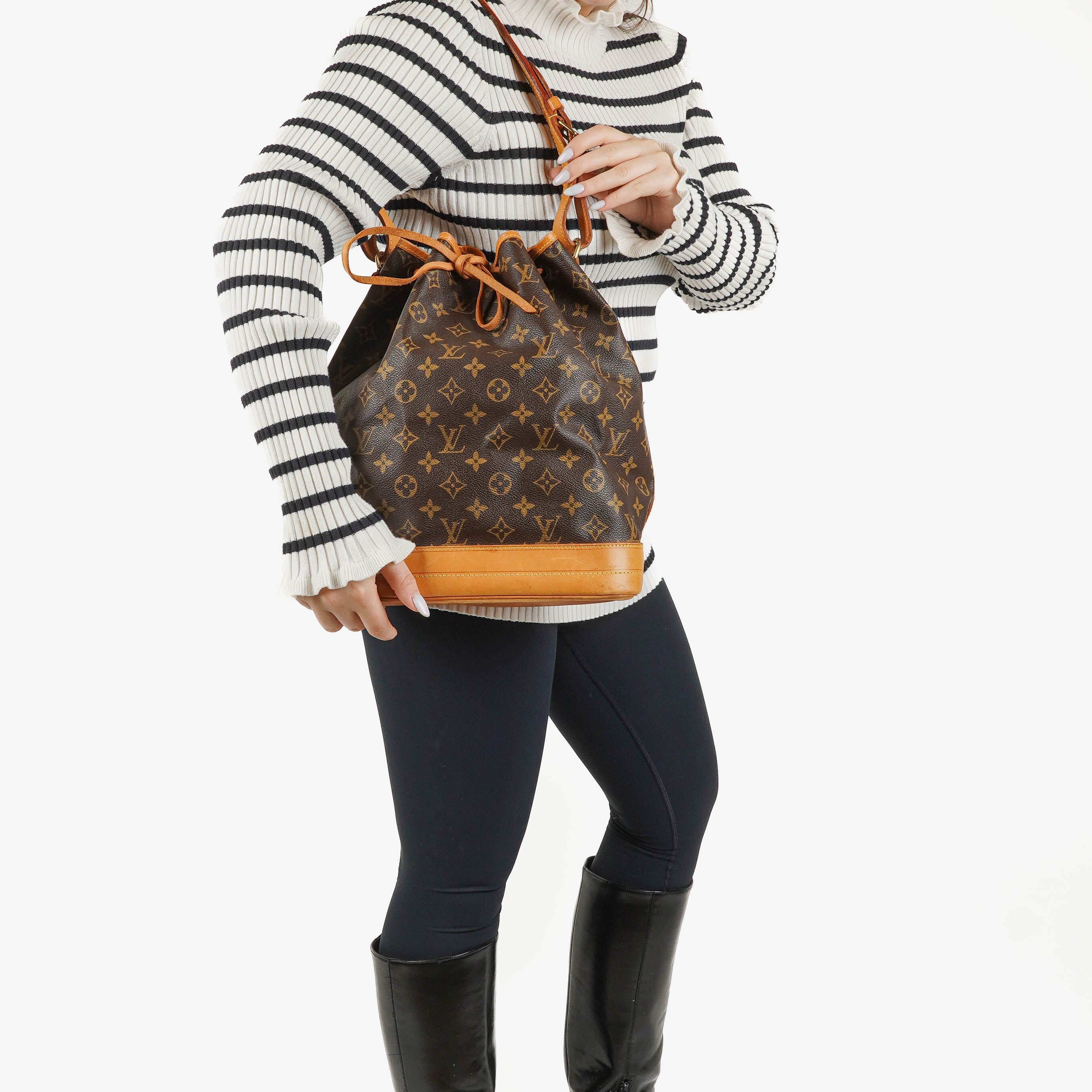 Louis Vuitton Noe Grande GM Monogram Canvas Shoulder Bag