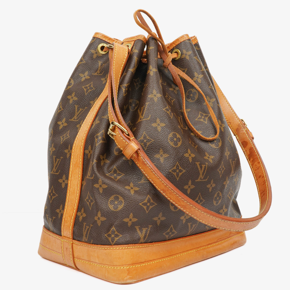 Louis Vuitton Noe GM Monogram Canvas Shoulder Bag