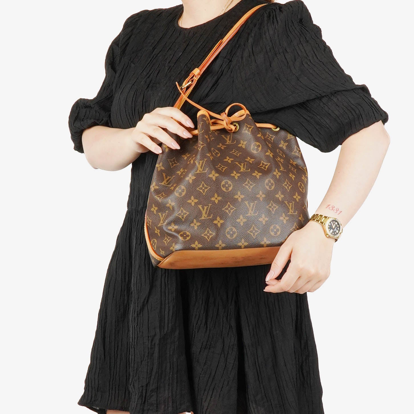 Louis Vuitton Petit Noe Monogram Canvas Shoulder Bag