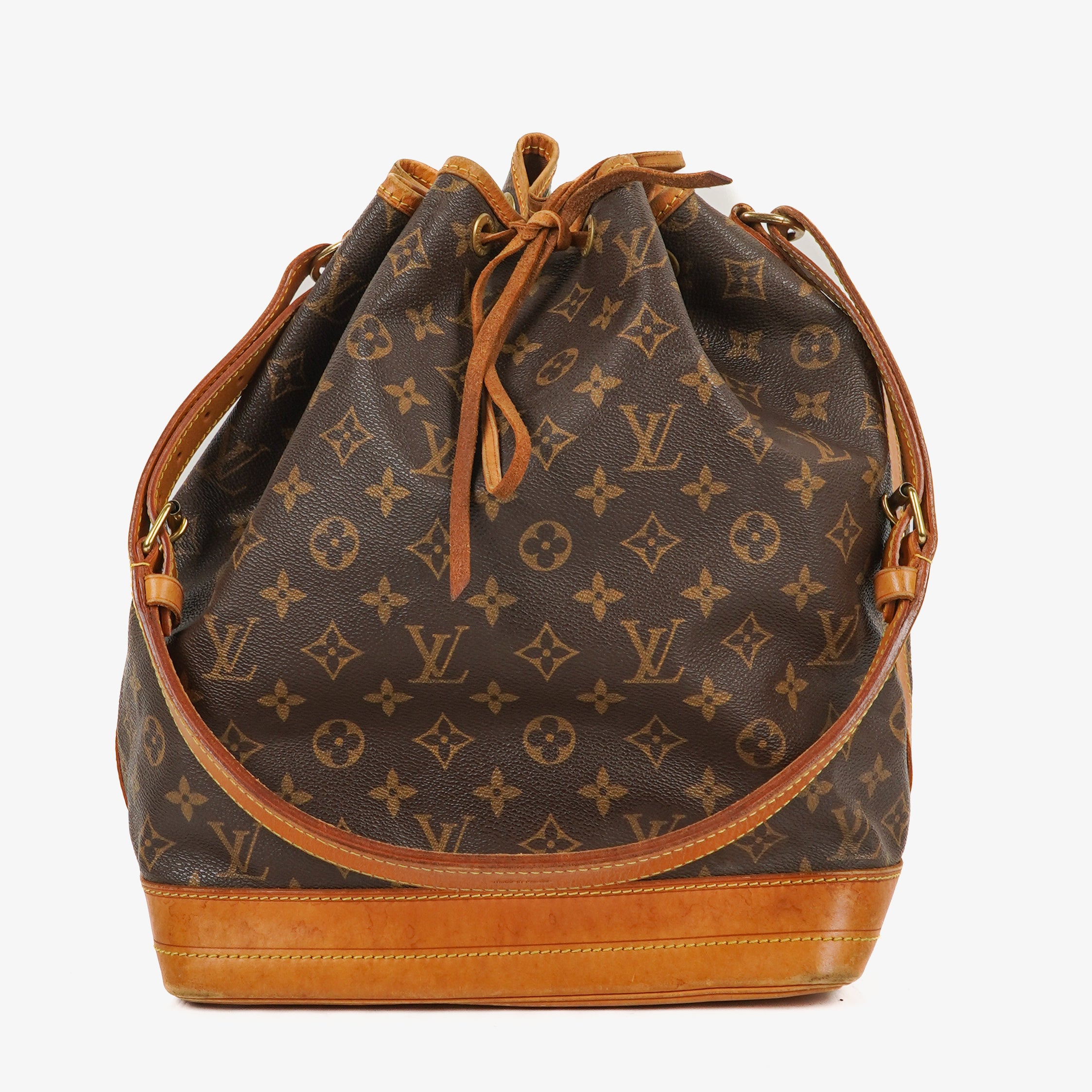 Louis Vuitton Noe Grande GM Monogram Canvas Shoulder Bag