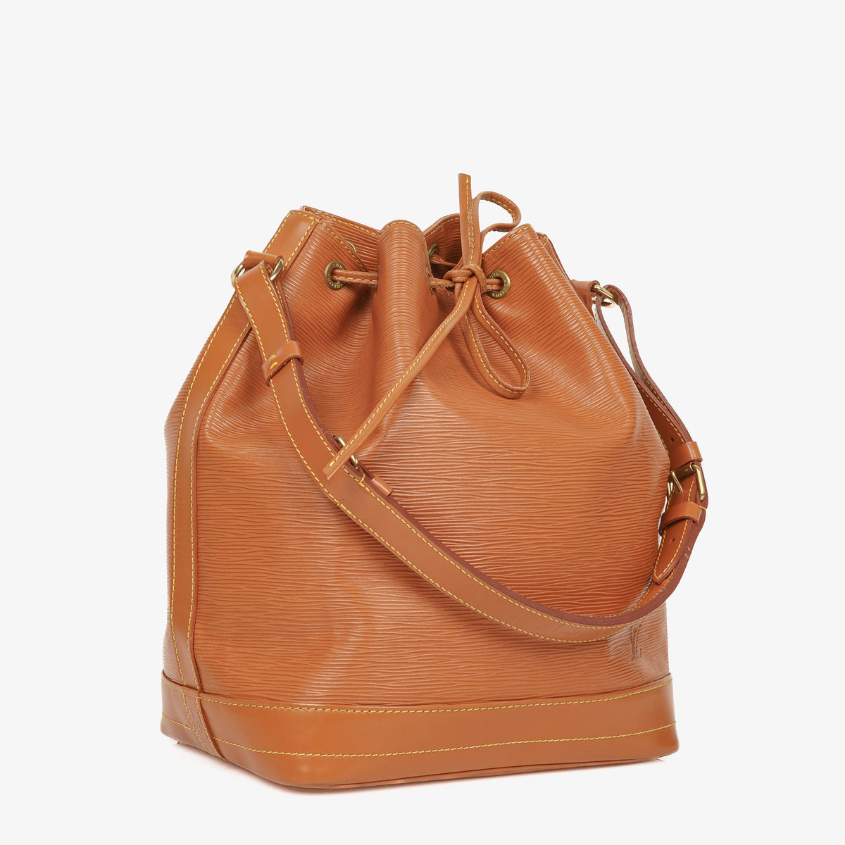 Louis Vuitton Noe Grande GM EPI Leather Shoulder Bag