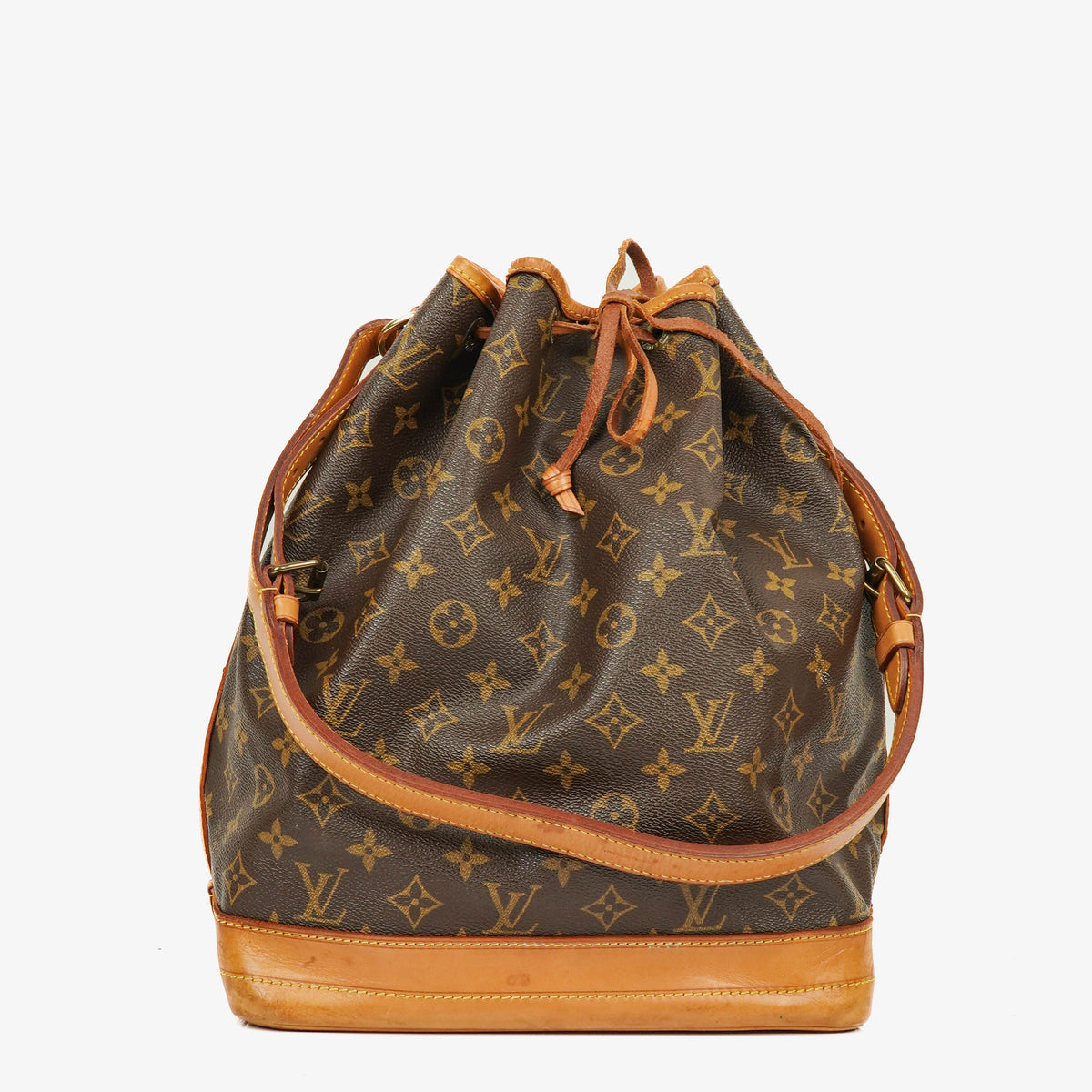 Louis Vuitton Noe Grande GM Monogram Canvas Shoulder Bag