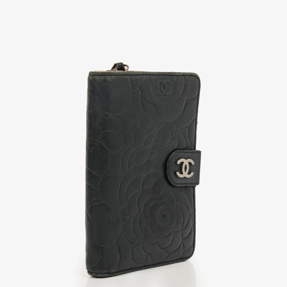 Chanel Black Camélia Embossed Leather Wallet