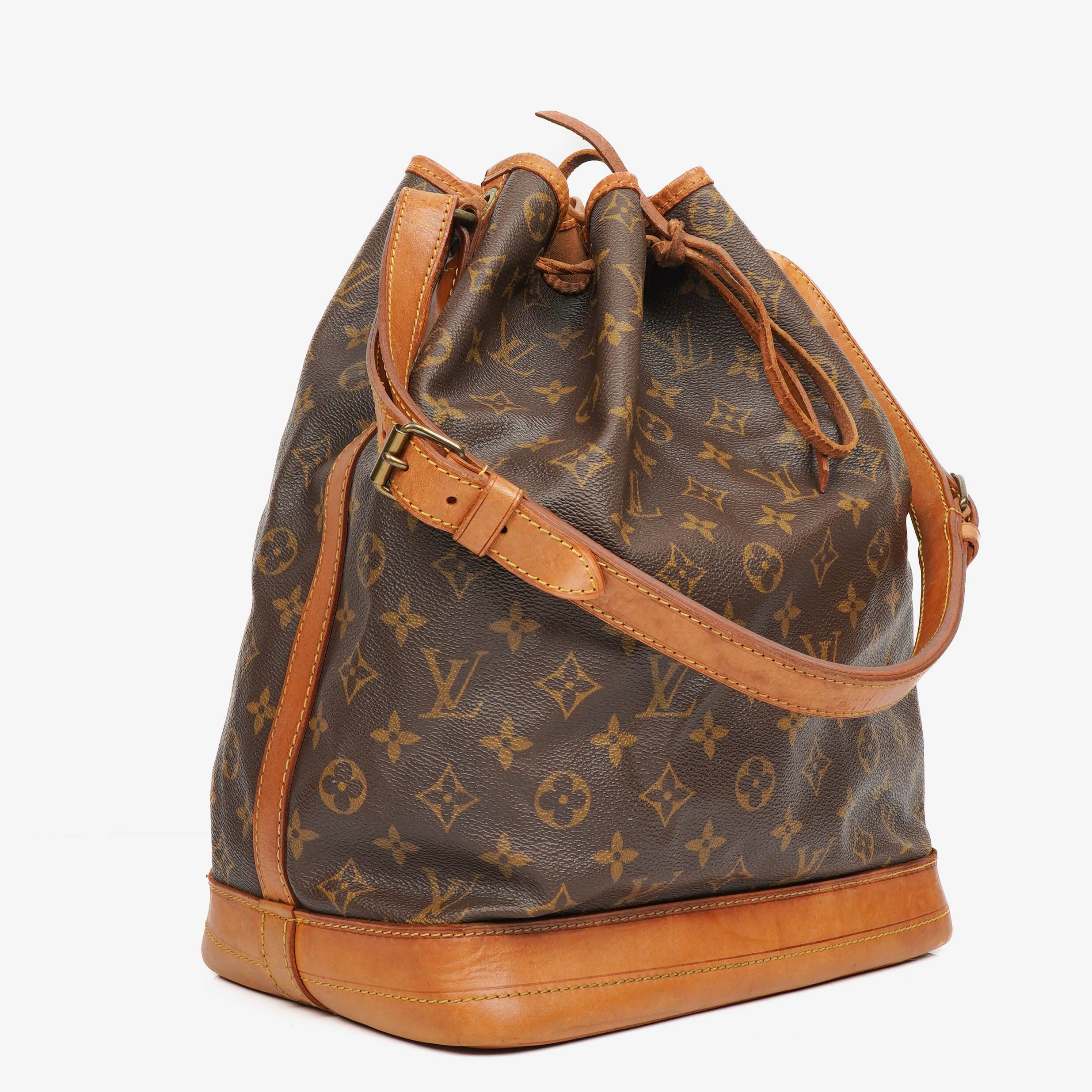 Louis Vuitton Noe GM Monogram Canvas Shoulder Bag