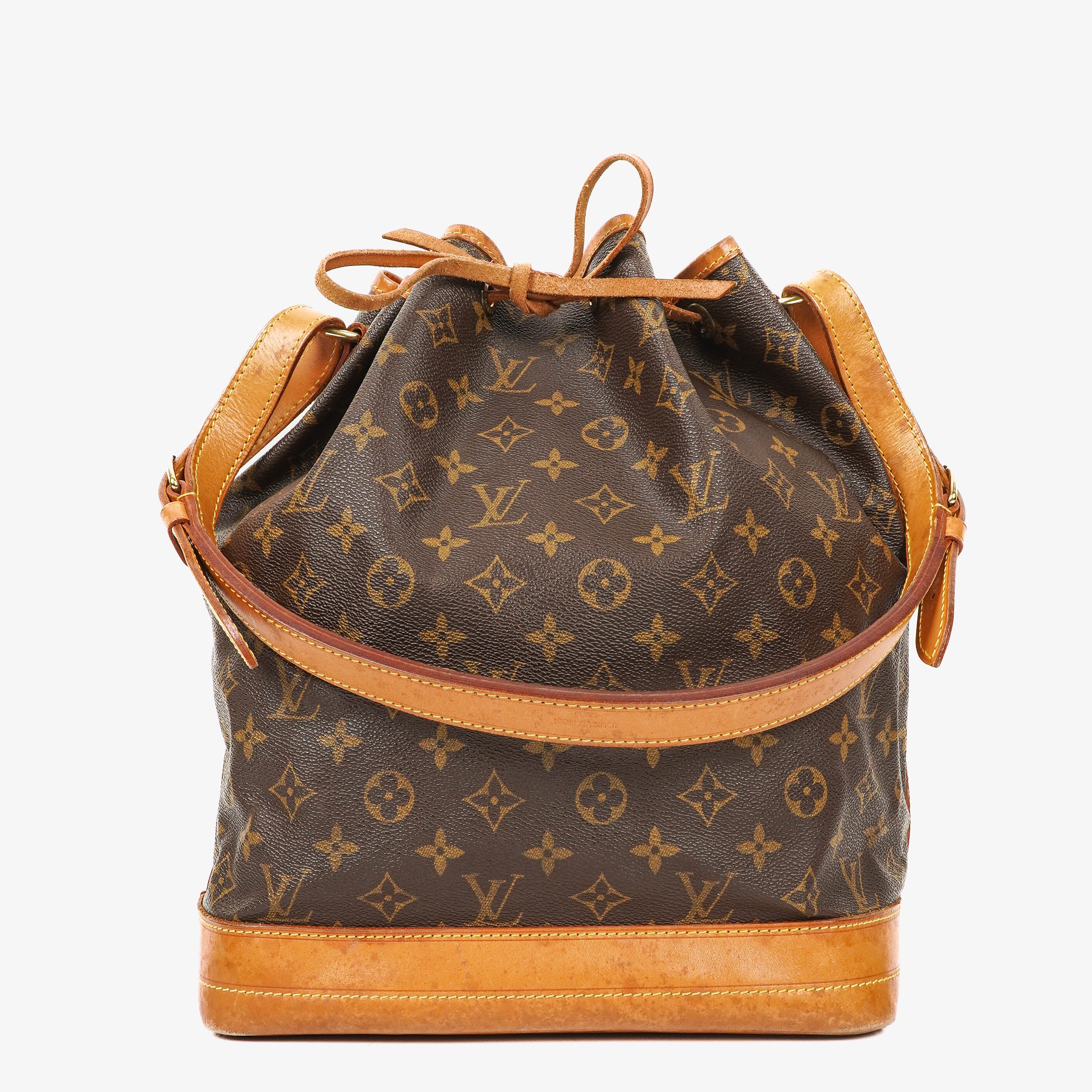Louis Vuitton Noe Grande GM Monogram Canvas Shoulder Bag