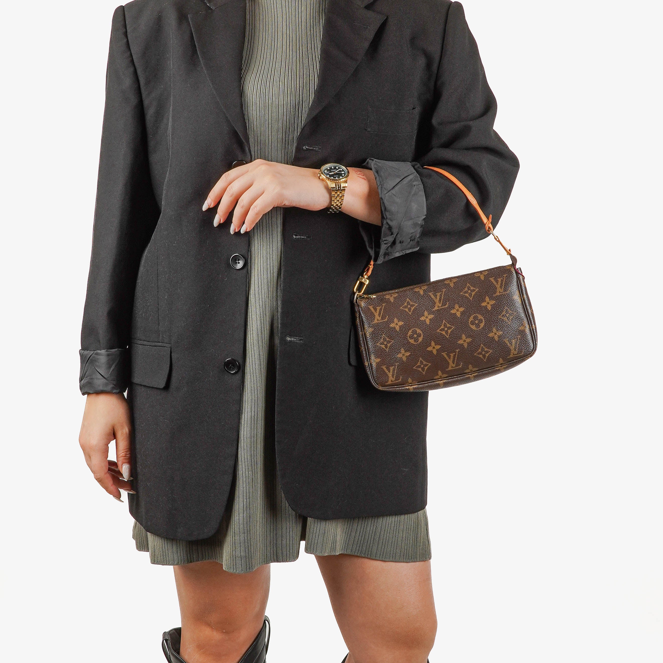 Louis Vuitton Pochette Accessoires Monogram Canvas Clutch Handbag