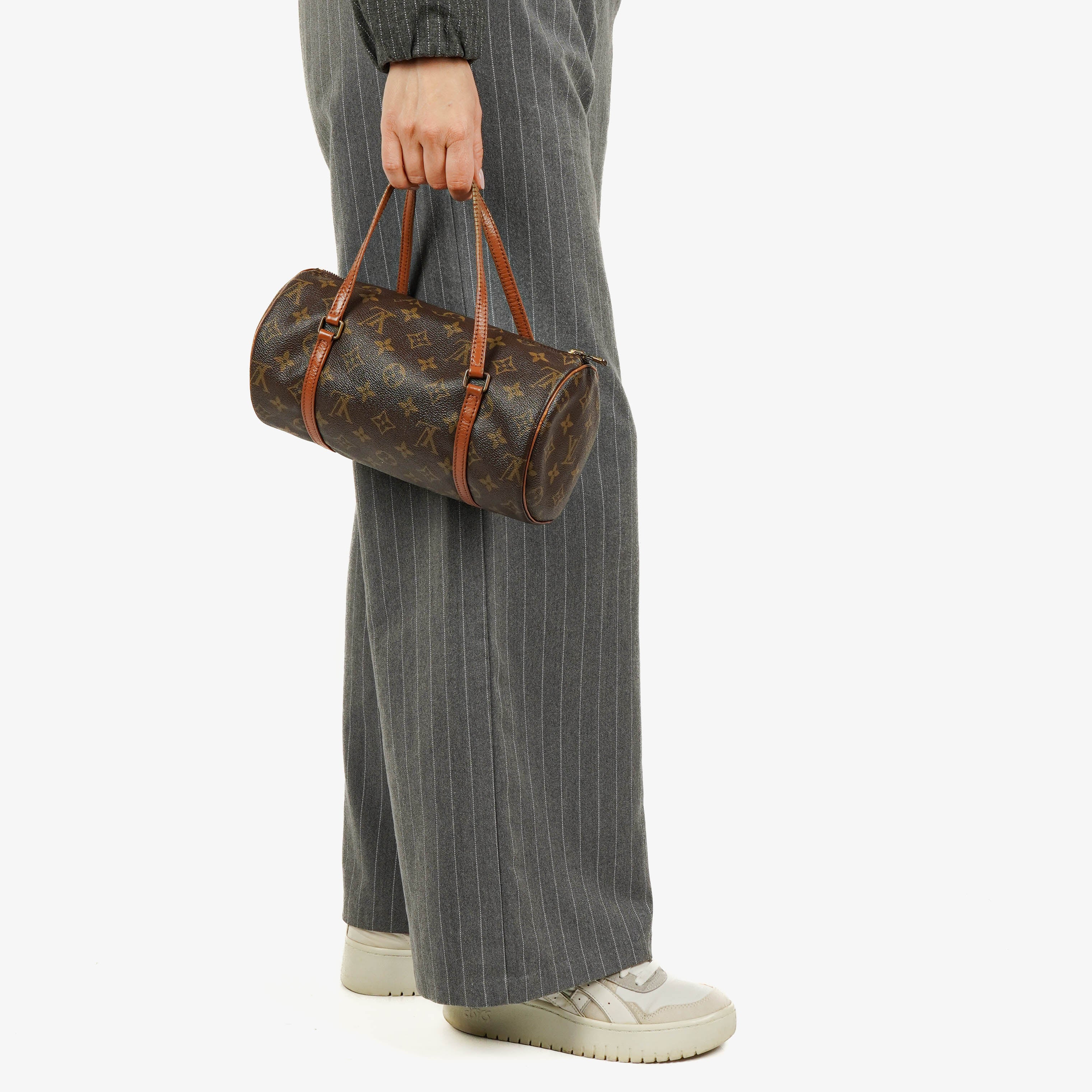 Louis Vuitton Papillon 25 Vintage Monogram Canvas Handtasche