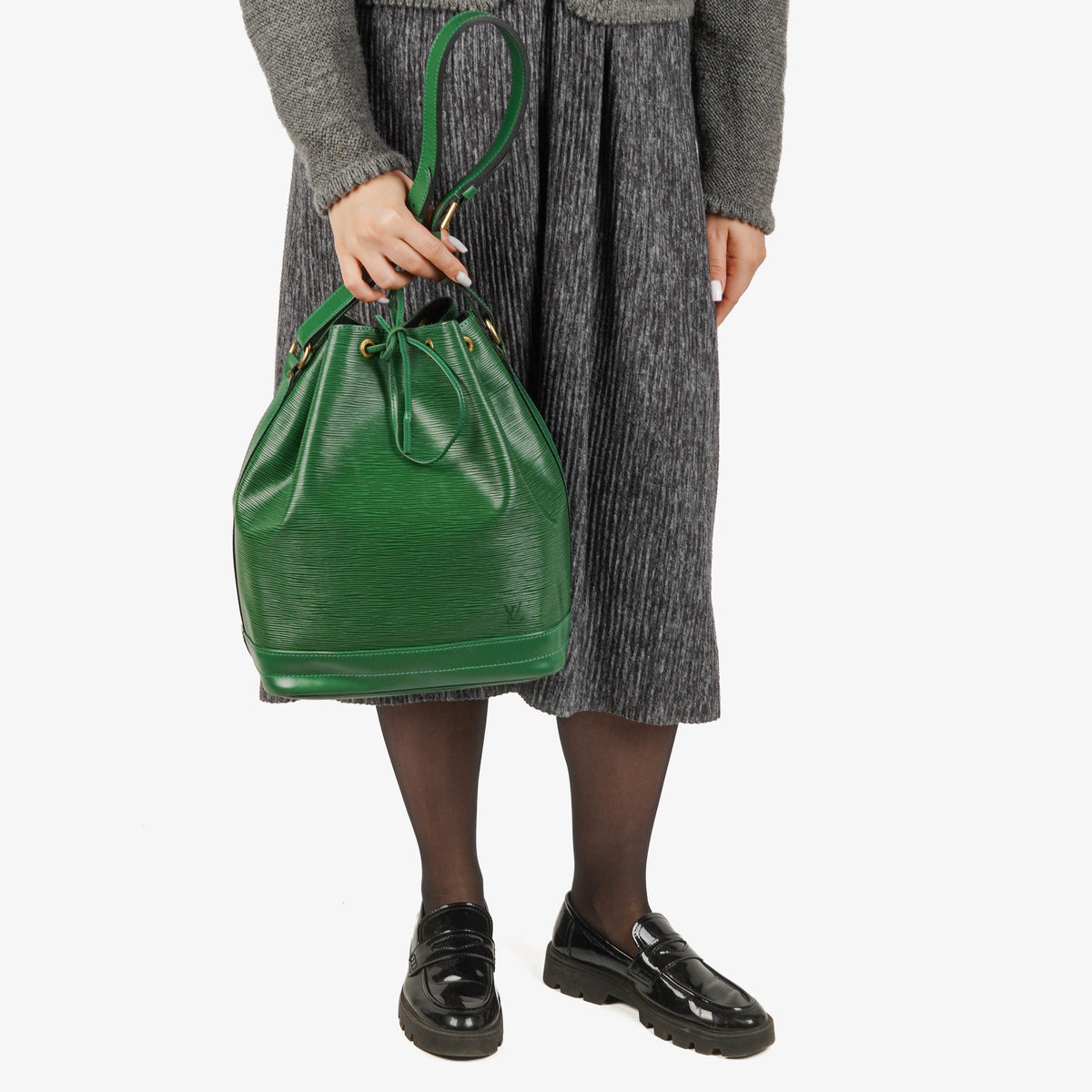 Louis Vuitton Noe Grande GM Green EPI Leather Shoulder Bag