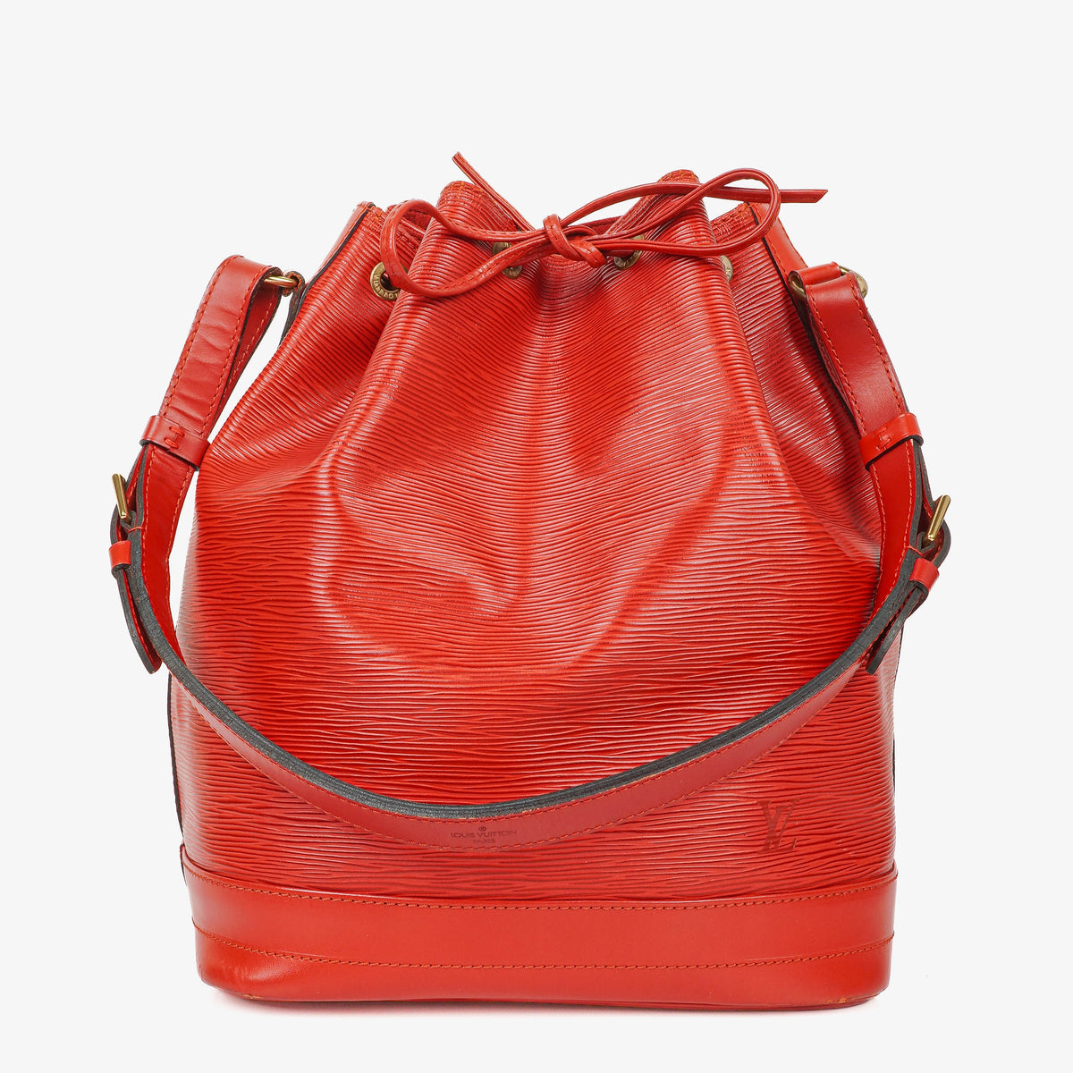 Louis Vuitton Noe Grande GM Red EPI Leather Shoulder Bag