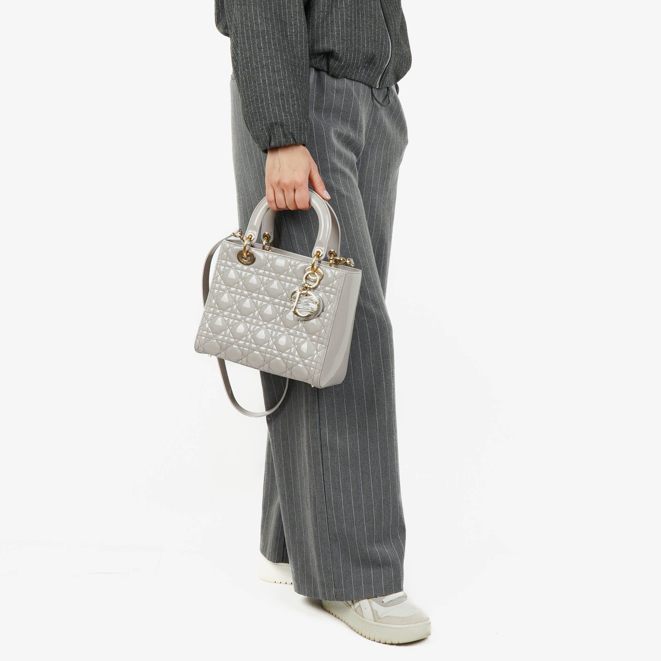 Dior Lady Dior Vintage Medium Lack-Kalbsleder Handtasche