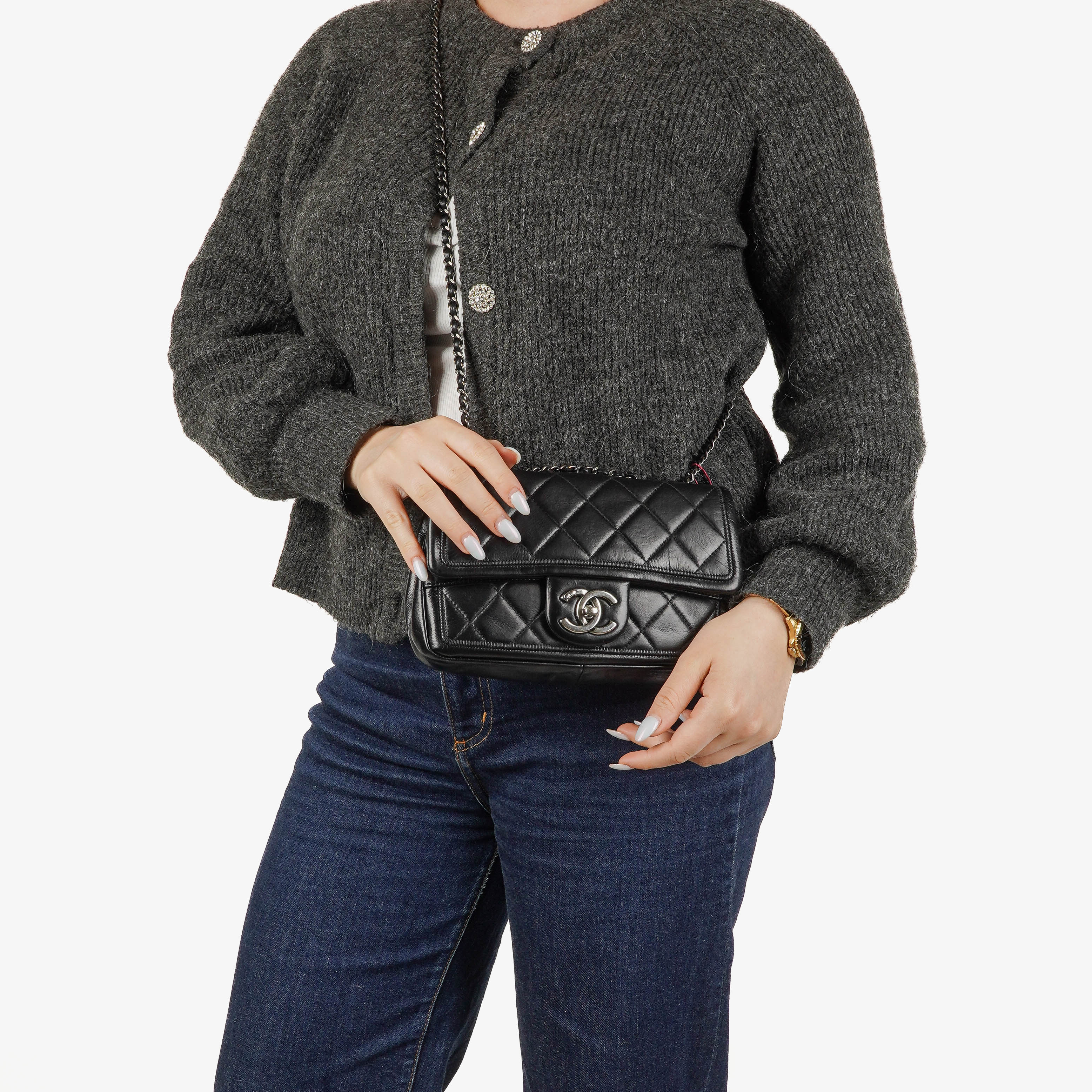 Chanel Single Flap Bag Black Quilted Leather Bag