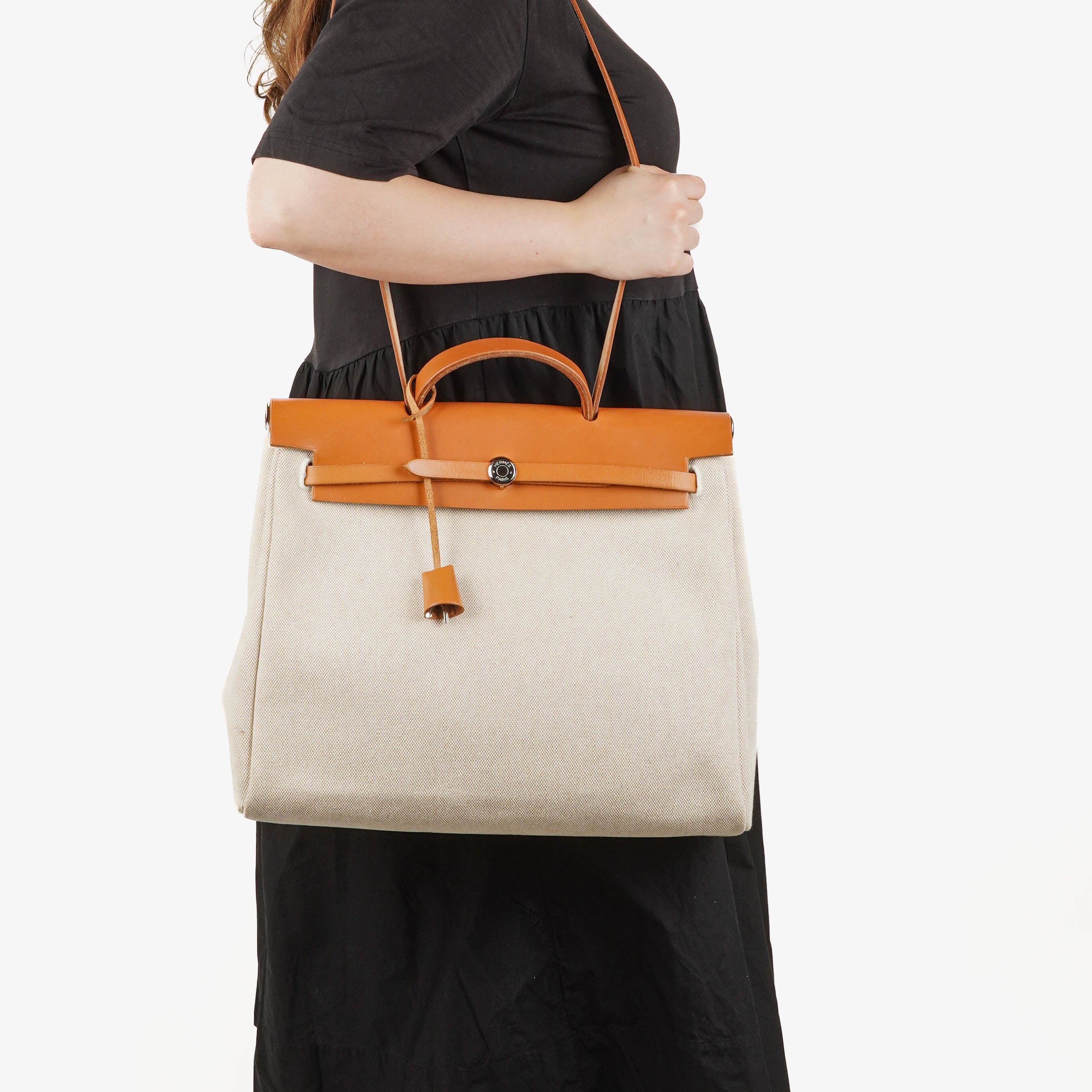 Hermes Herbag MM Vache Hunter Criss Viking Ecru Beige Naturel 2 Way Shoulder Bag