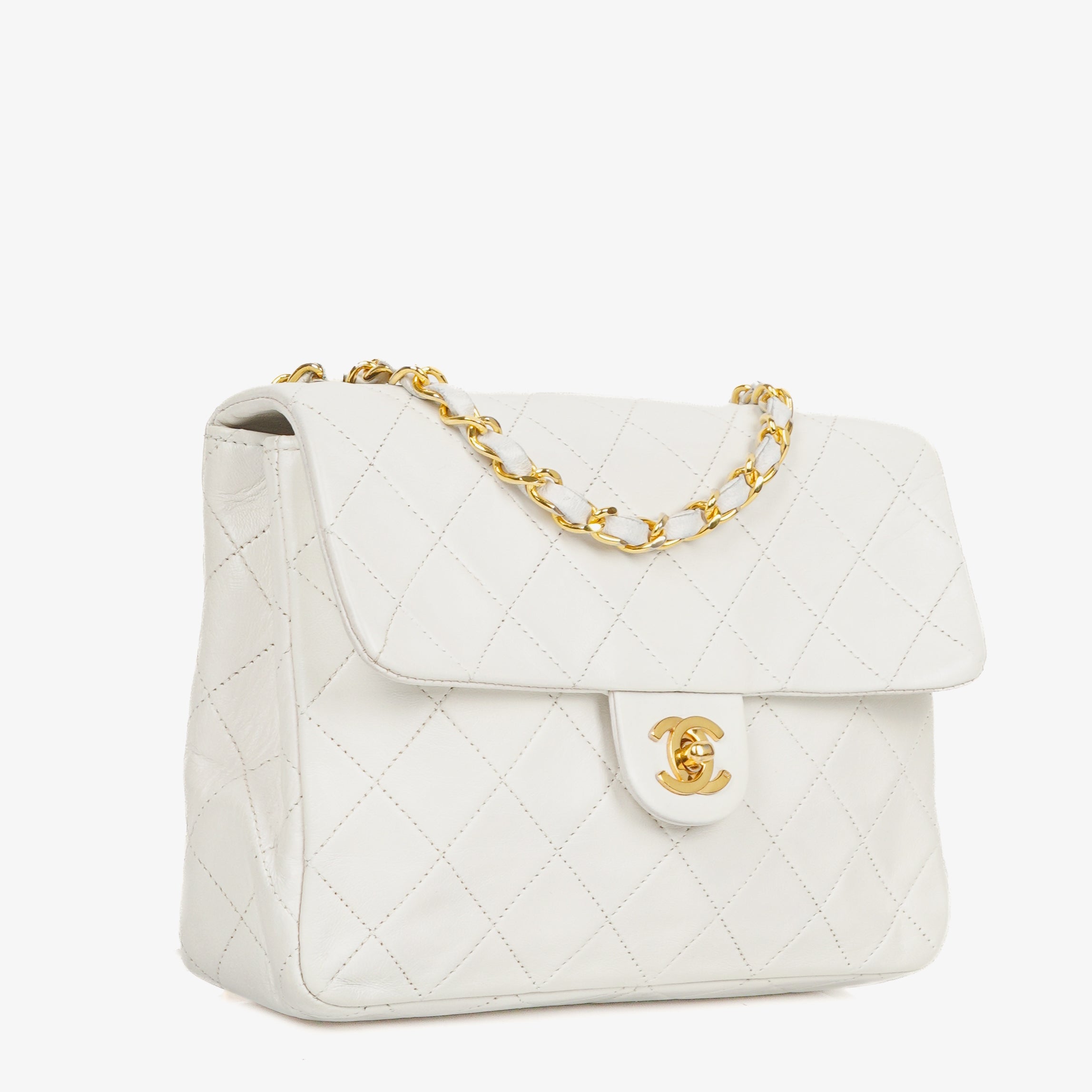 Chanel Classic Single Flap Bag White Quilted Lambskin With 24K Gold-Plated Hardware