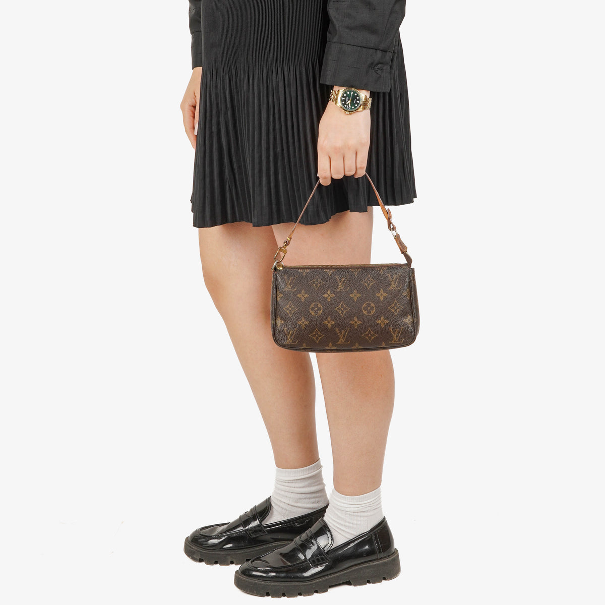 Louis Vuitton Pochette Accessoires Monogram Canvas Clutch Handbag