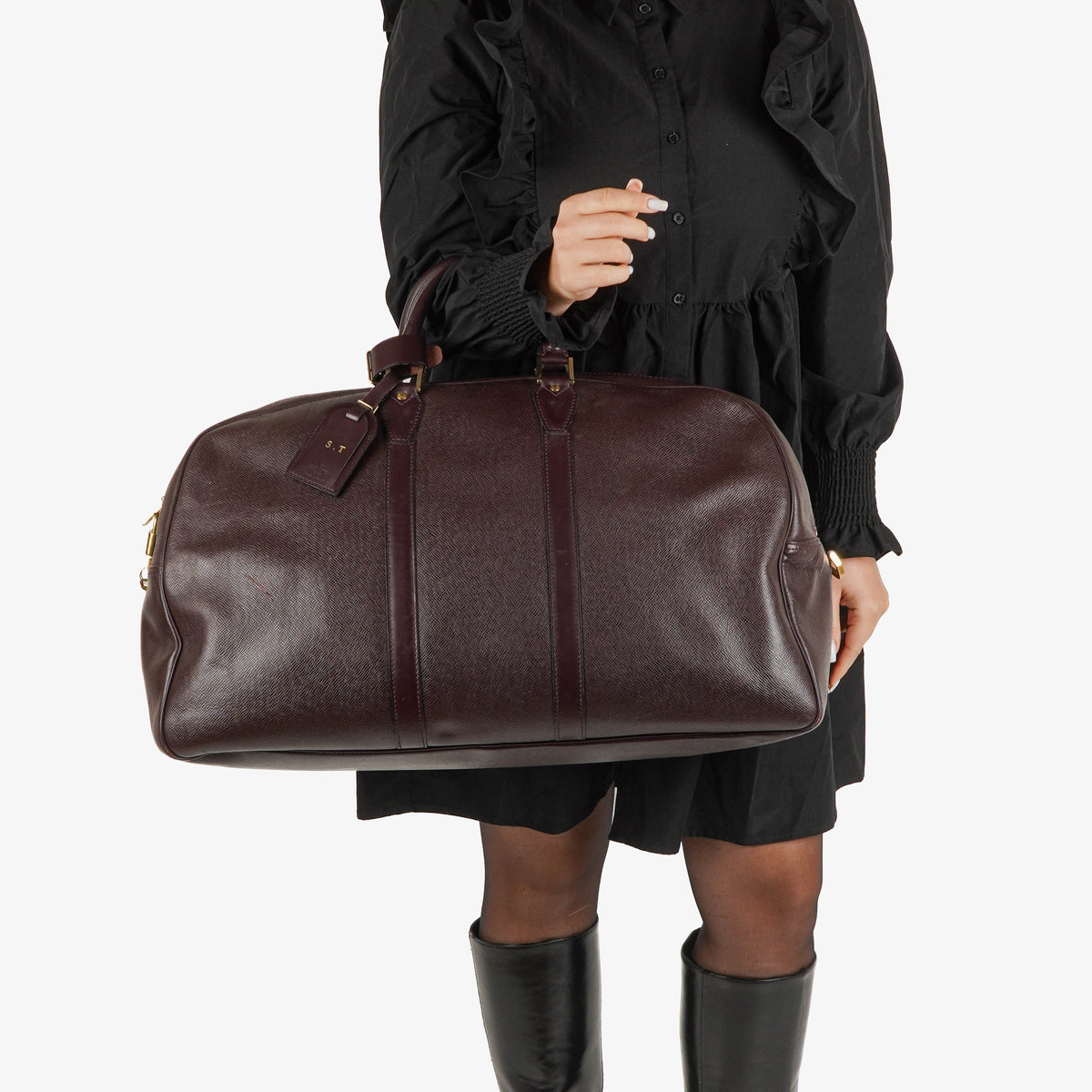 Louis Vuitton Kendall Burgundy Taiga Leather Bag