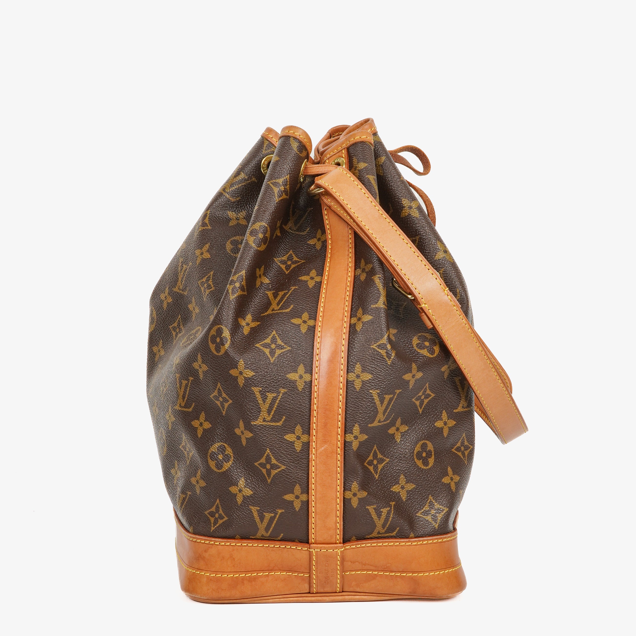 Louis Vuitton Noe Grande GM Monogram Canvas Shoulder Bag