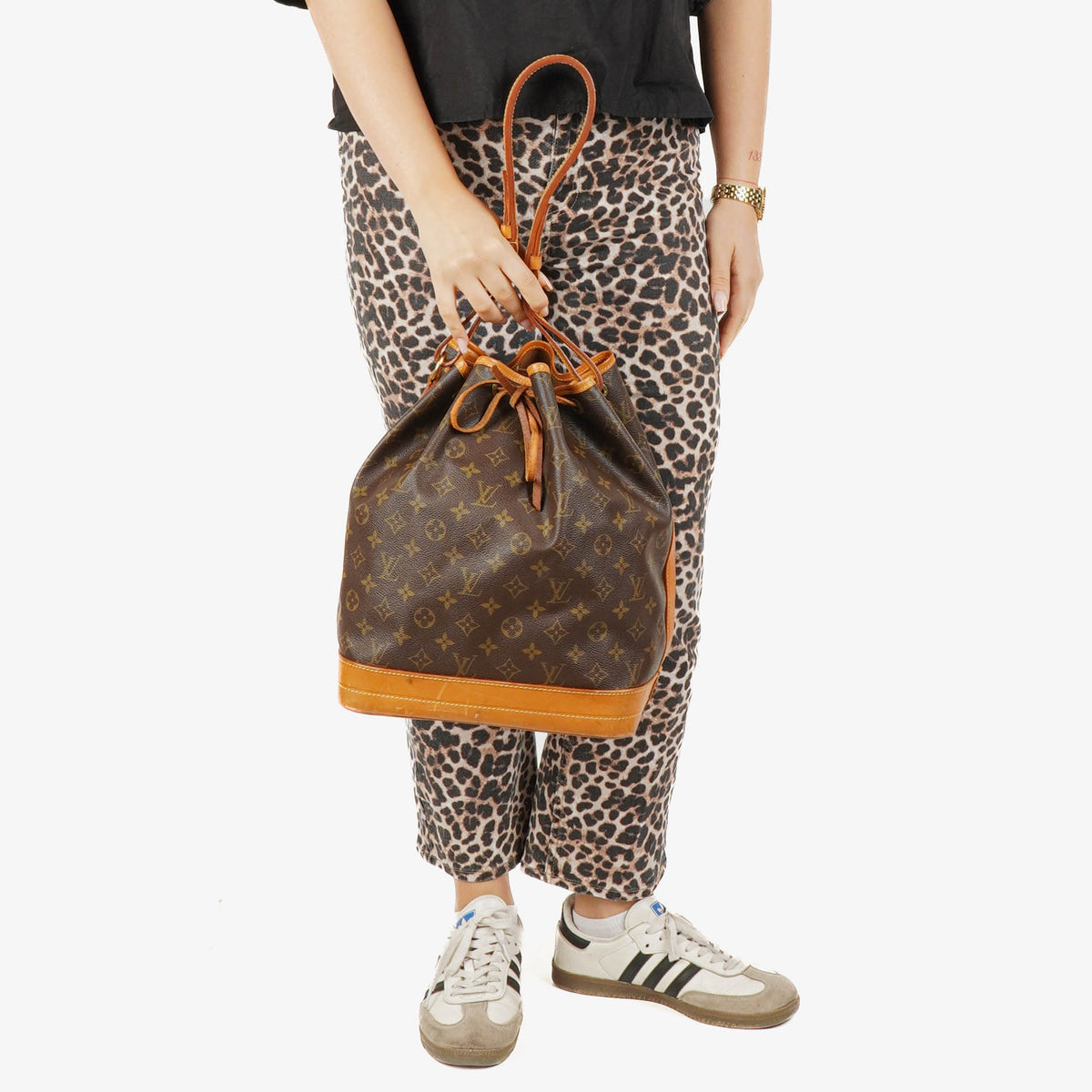 Louis Vuitton Noe GM Monogram Canvas Shoulder Bag