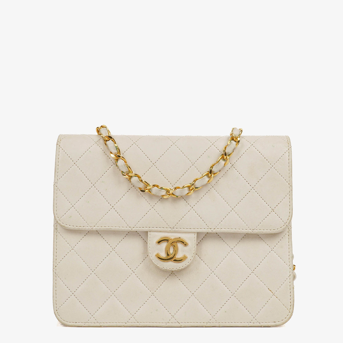 Chanel Classic Single Flap Bag White Quilted Lambskin With 24K Gold-Plated Hardware