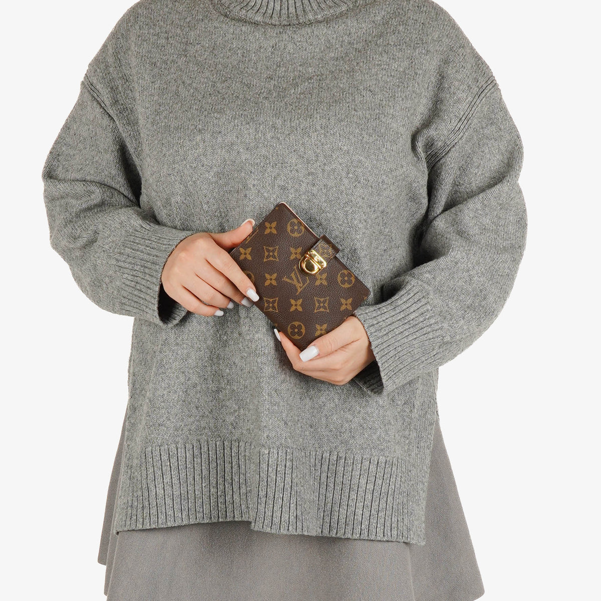 Louis Vuitton Monogram Koala Small Ring Agenda Cover