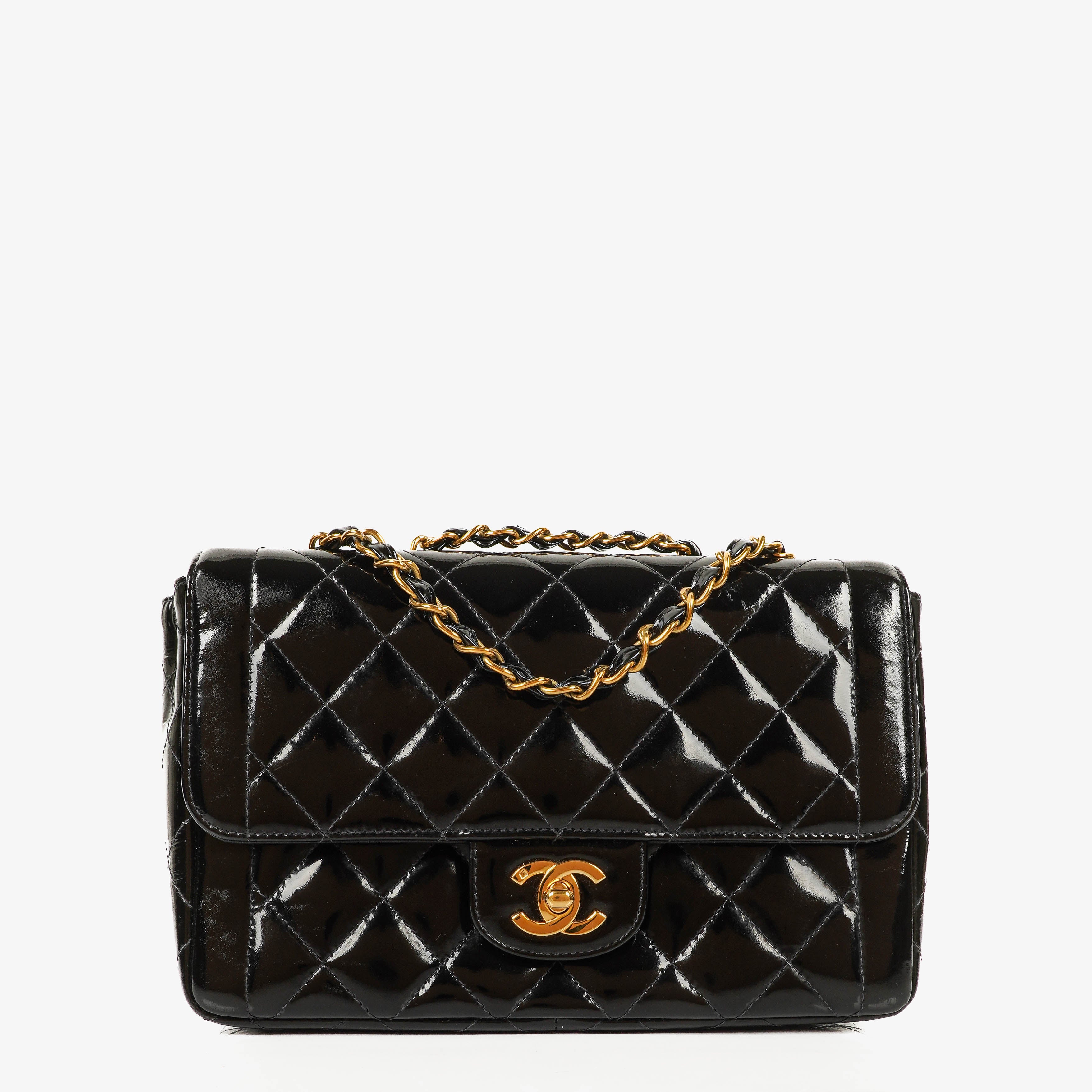 Chanel Single Flap Tasche Schwarz Stepp-Lackleder mit 24K vergoldeten Beschlägen