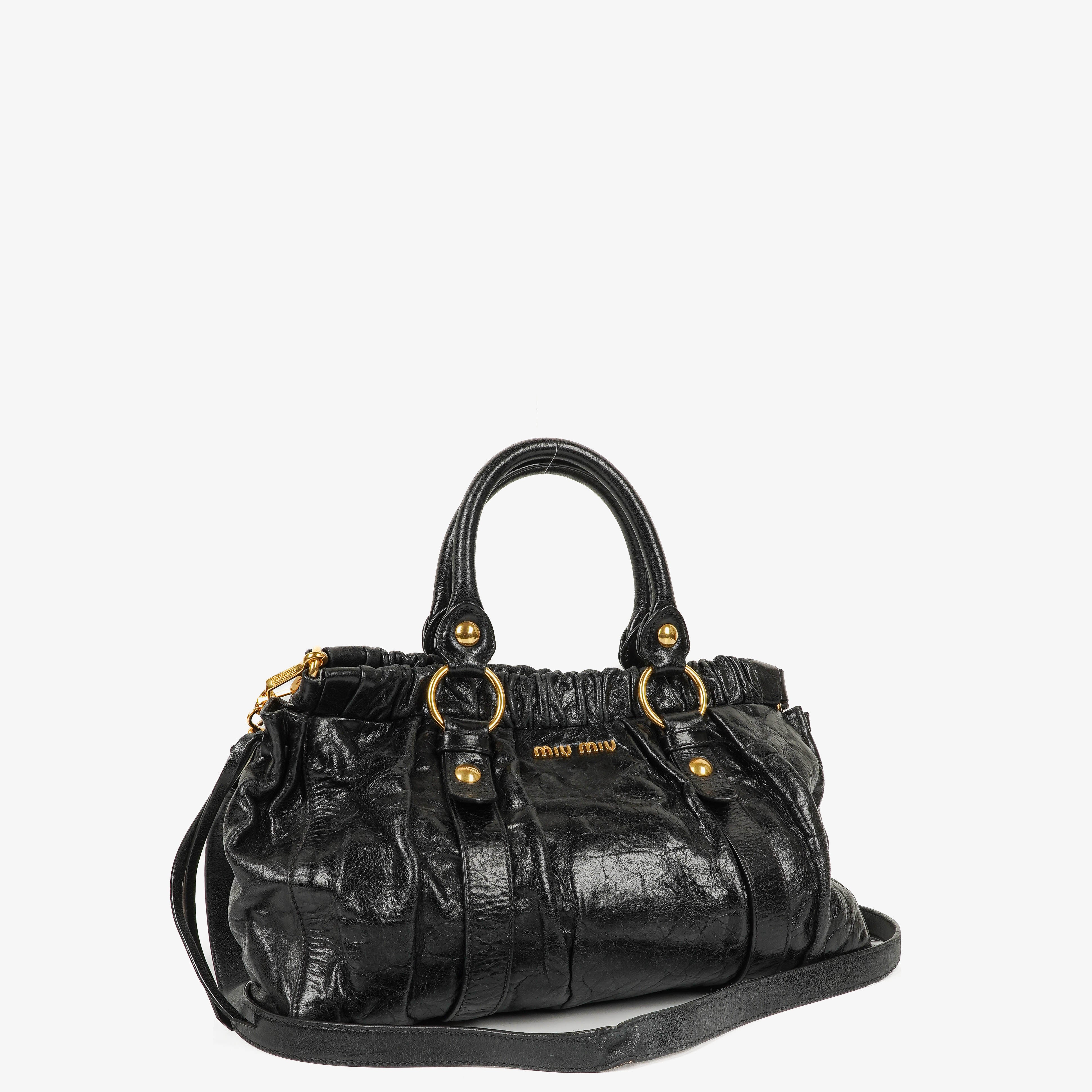 Bolso satchel Miu Miu Vitello negro