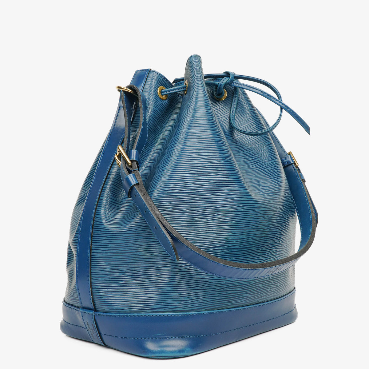 Louis Vuitton Noe Grande GM Blue Epi Leather Shoulder Bag