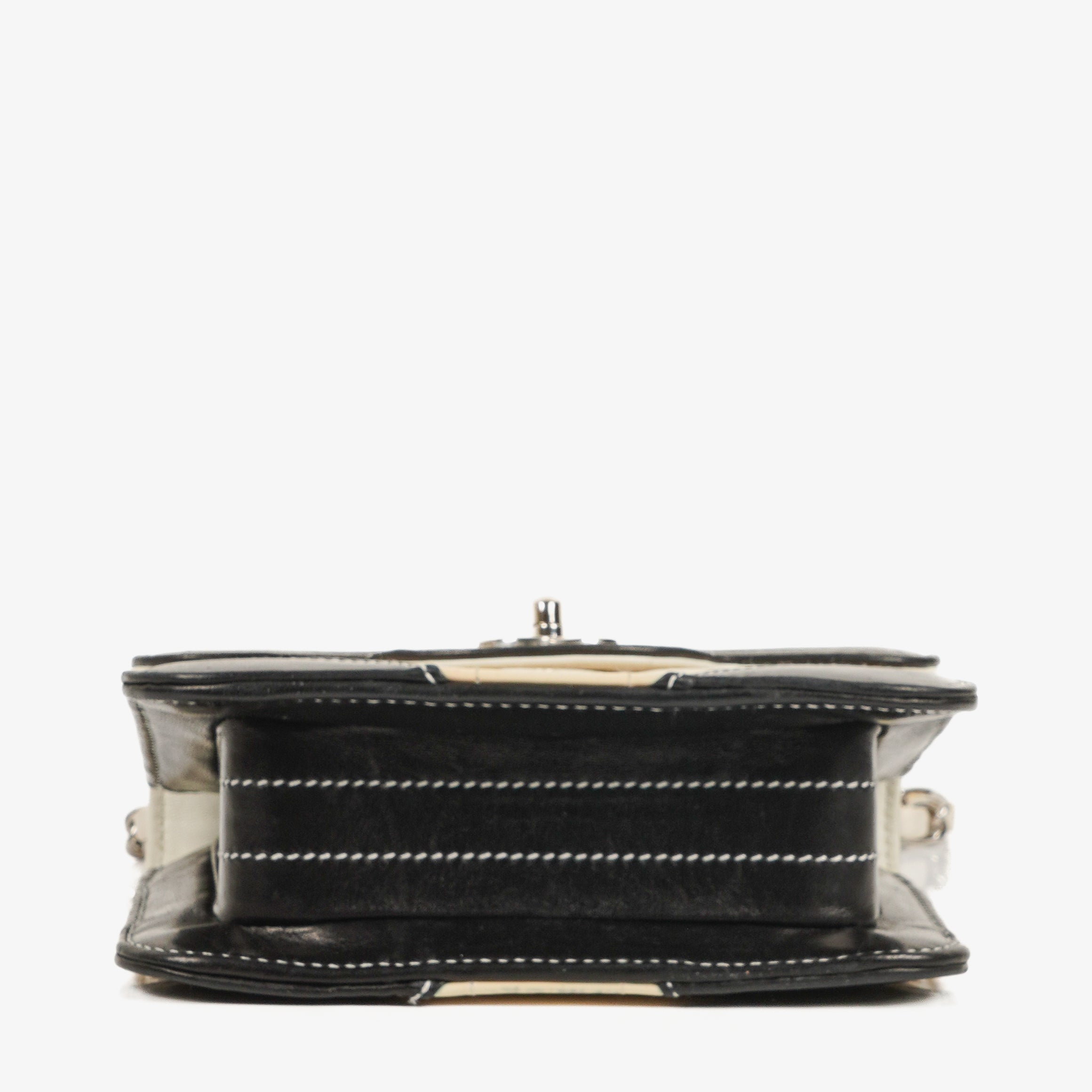 Chanel Vintage Chocolate Bar Square Single Flap Beige Quilted Leather/Patent Leather Chain Shoulder Bag