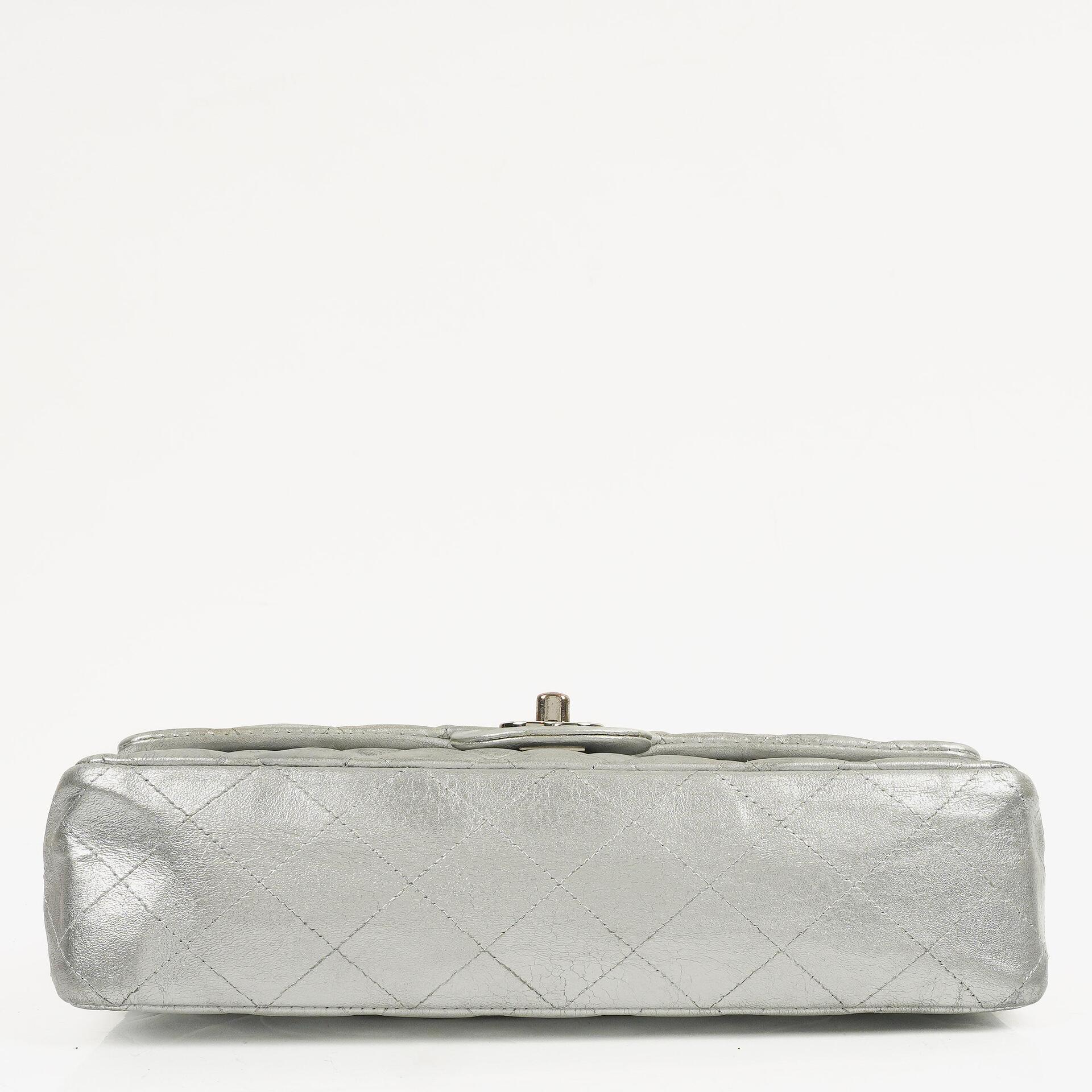Chanel Classic Double Flap Bag Metallic Silver Quilted Lambskin With Silver-Tone Hardware