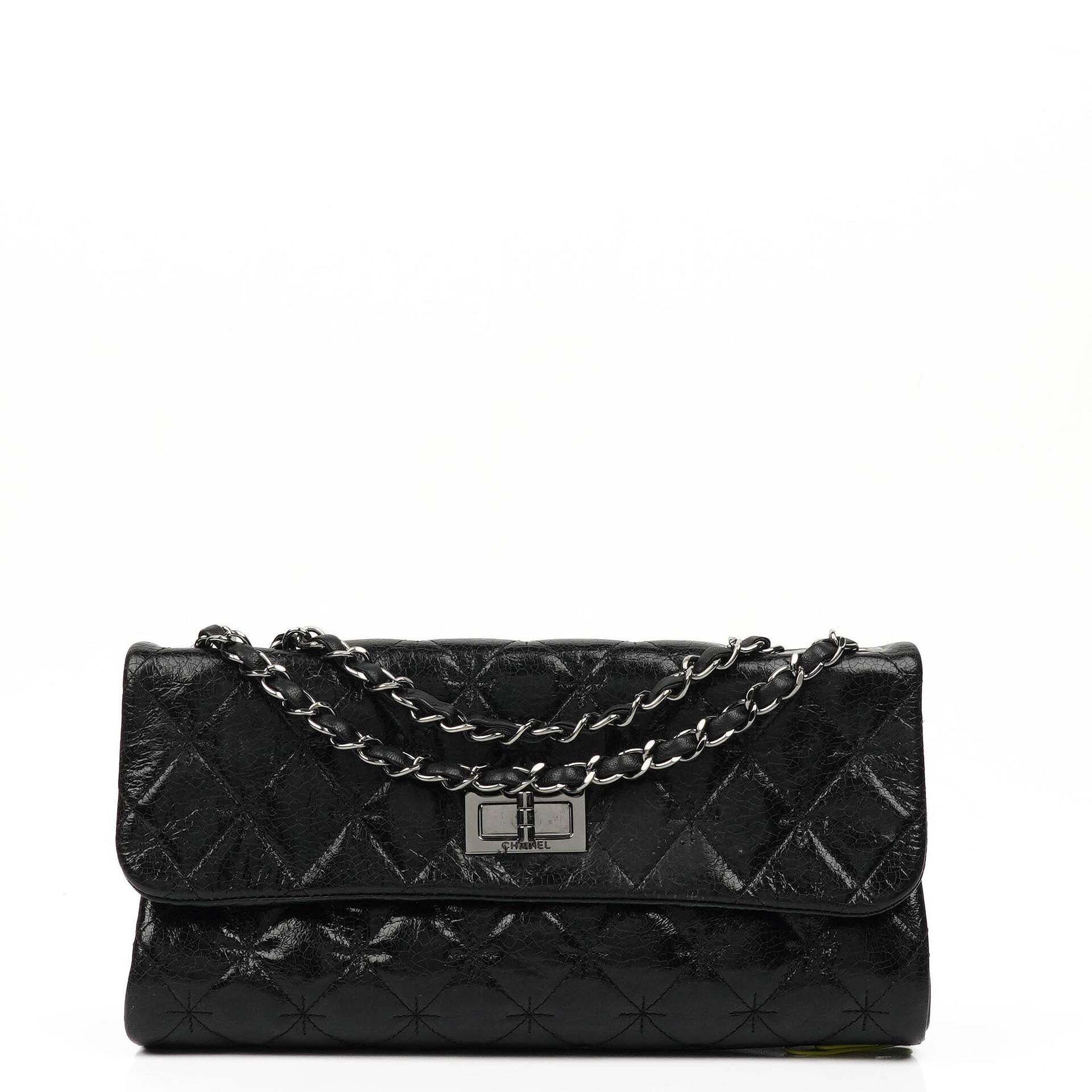 Sac Rabat Mademoiselle en Veau Craquelé Glacé avec Ferrures Argentées Chanel