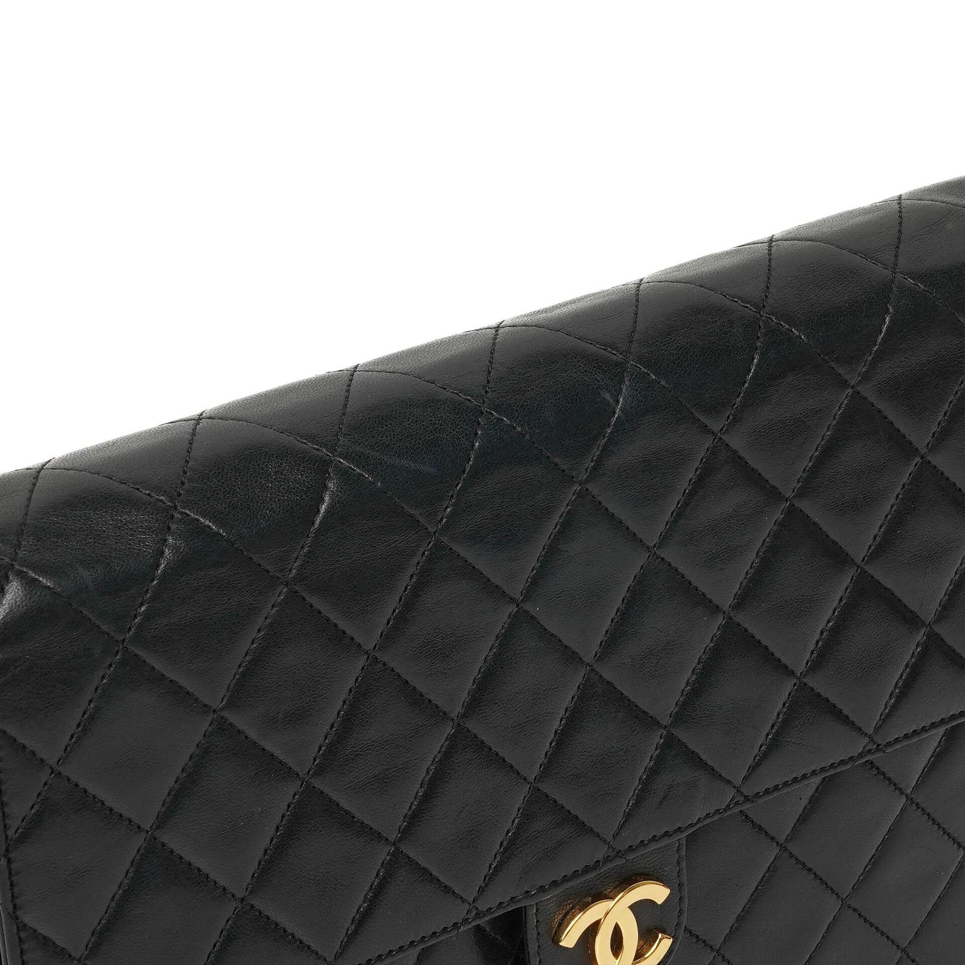 Chanel Medium Classic Single Flap Bag Black Quilted Lambskin 24K Gold-Plated Hardware