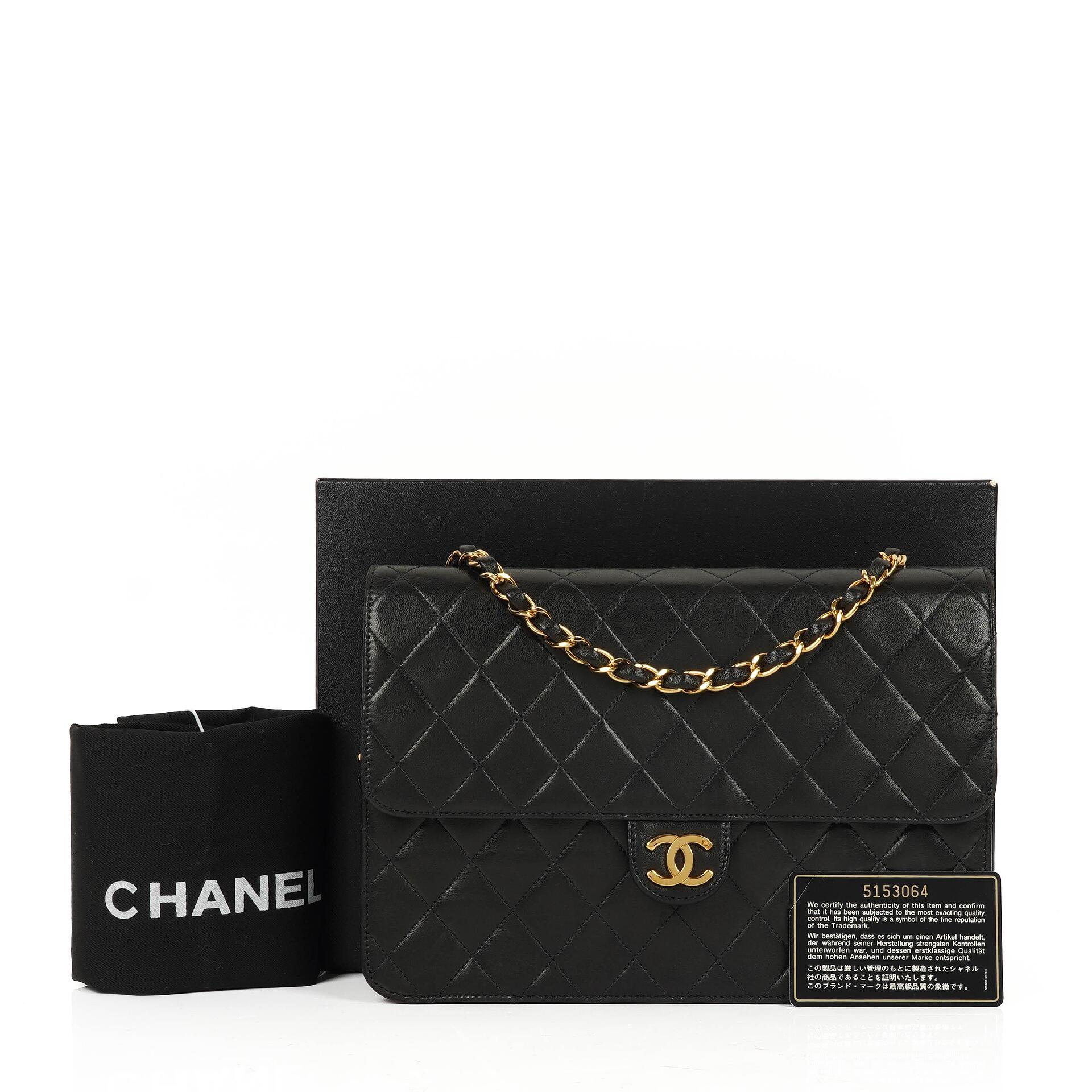 Chanel Medium Classic Vintage Black Quilted Lambskin Single Flap Bag With 24K Gold-Plated Hardware