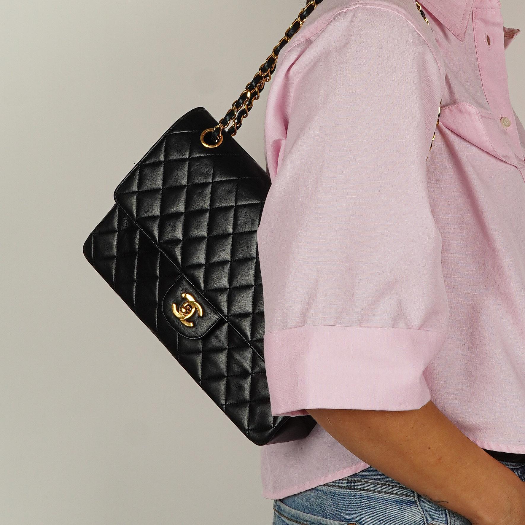 Chanel Medium Classic Vintage Double Flap Bag Black Quilted Lambskin 24K Gold-Plated Hardware