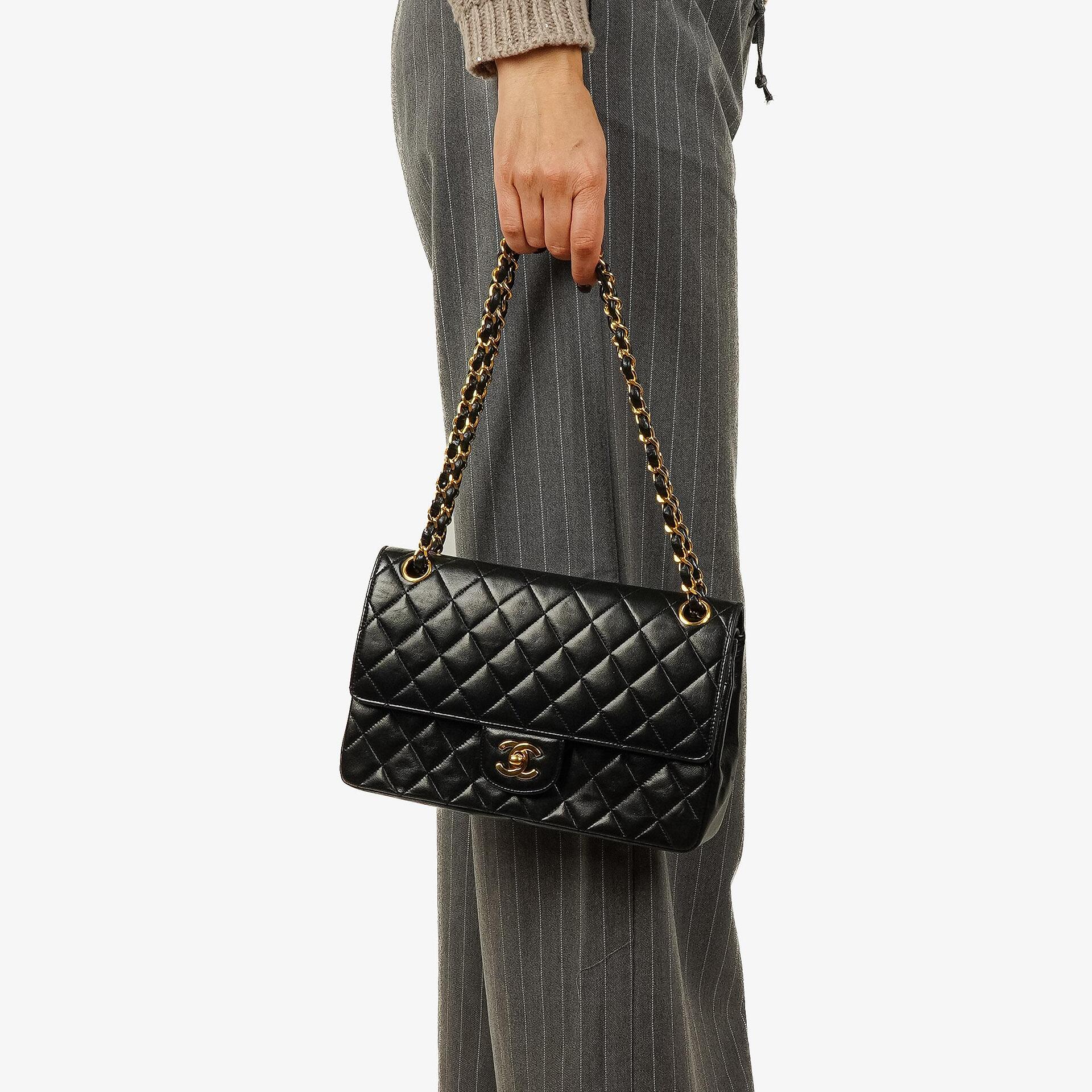 Chanel Medium Classic Vintage Double Flap Bag Black Quilted Lambskin 24K Gold-Plated Hardware